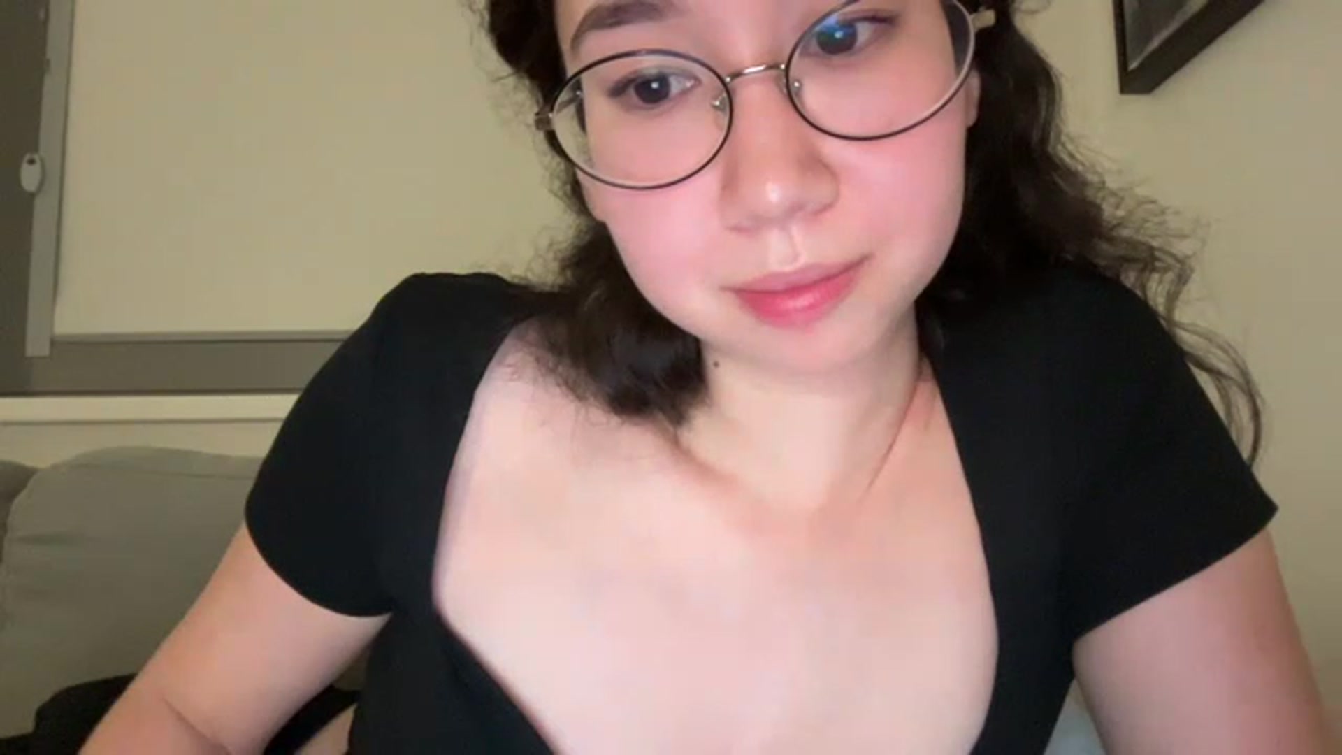 Gallery image thumbnail from cute_asian69's myfreecams stream on, 06/29/2023, 23:54 image 17 of 20