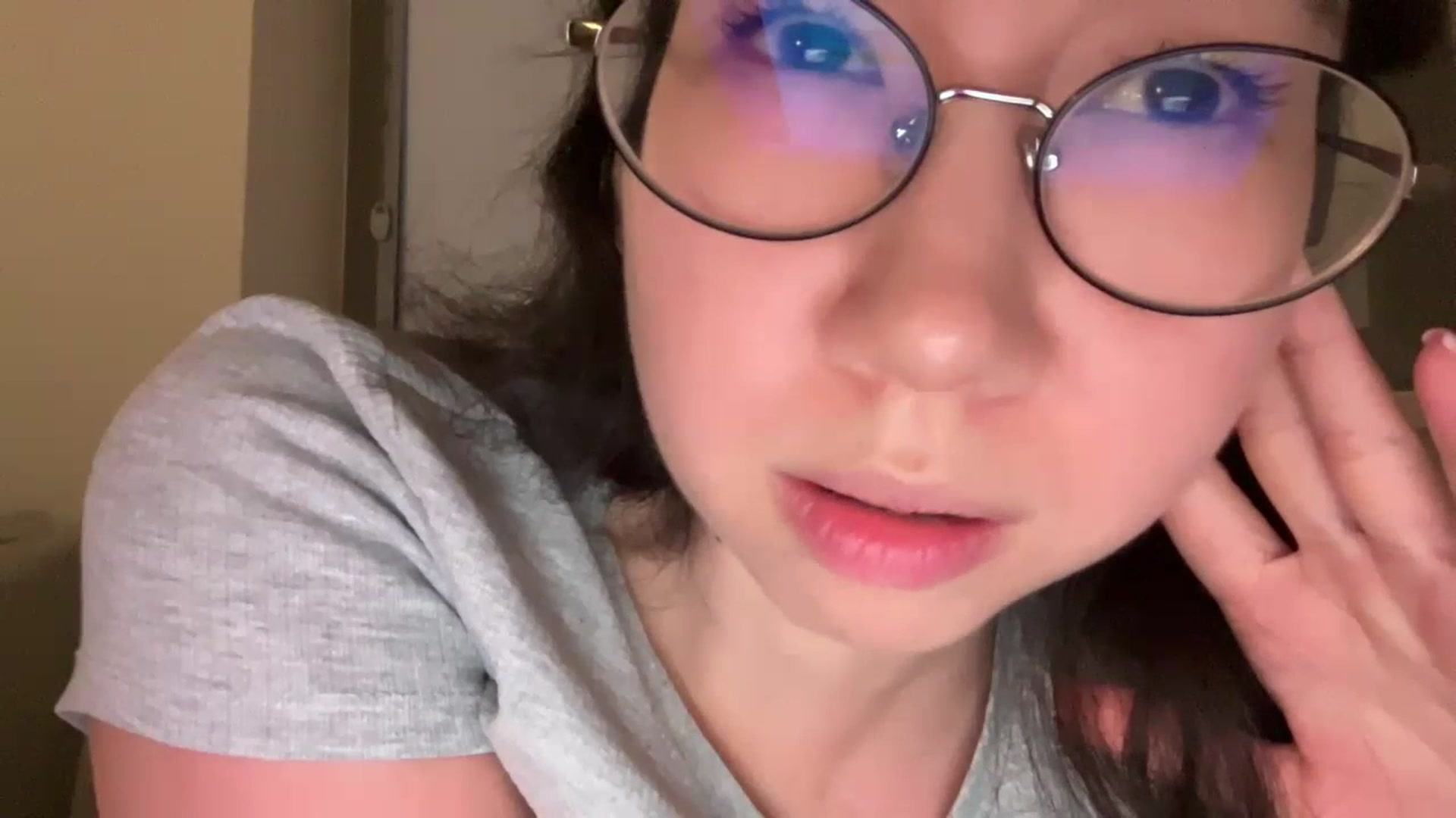 Gallery image thumbnail from cute_asian69's myfreecams stream on, 07/01/2023, 02:55 image 13 of 20