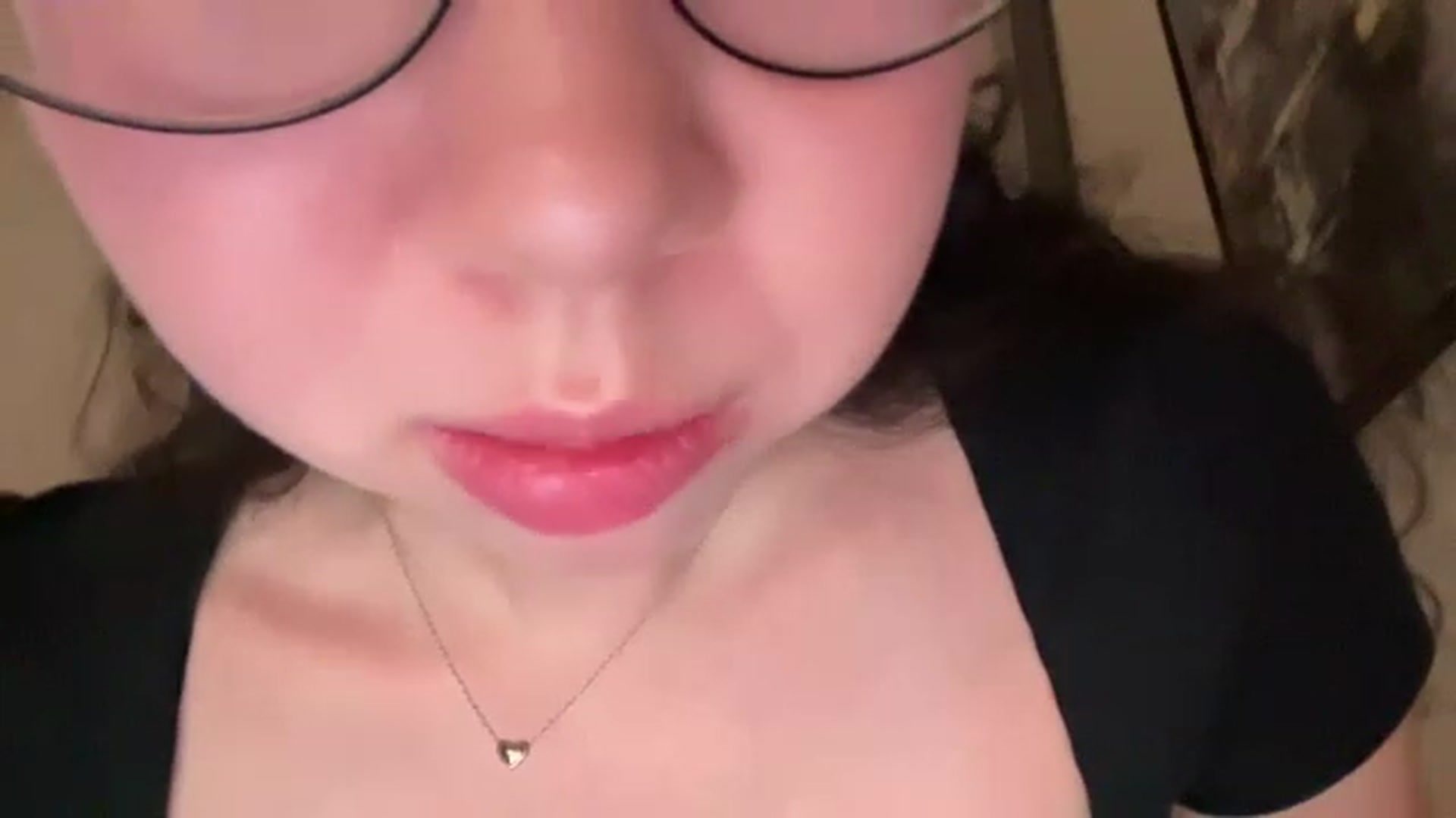 Gallery image thumbnail from cute_asian69's myfreecams stream on, 07/03/2023, 21:36 image 7 of 20
