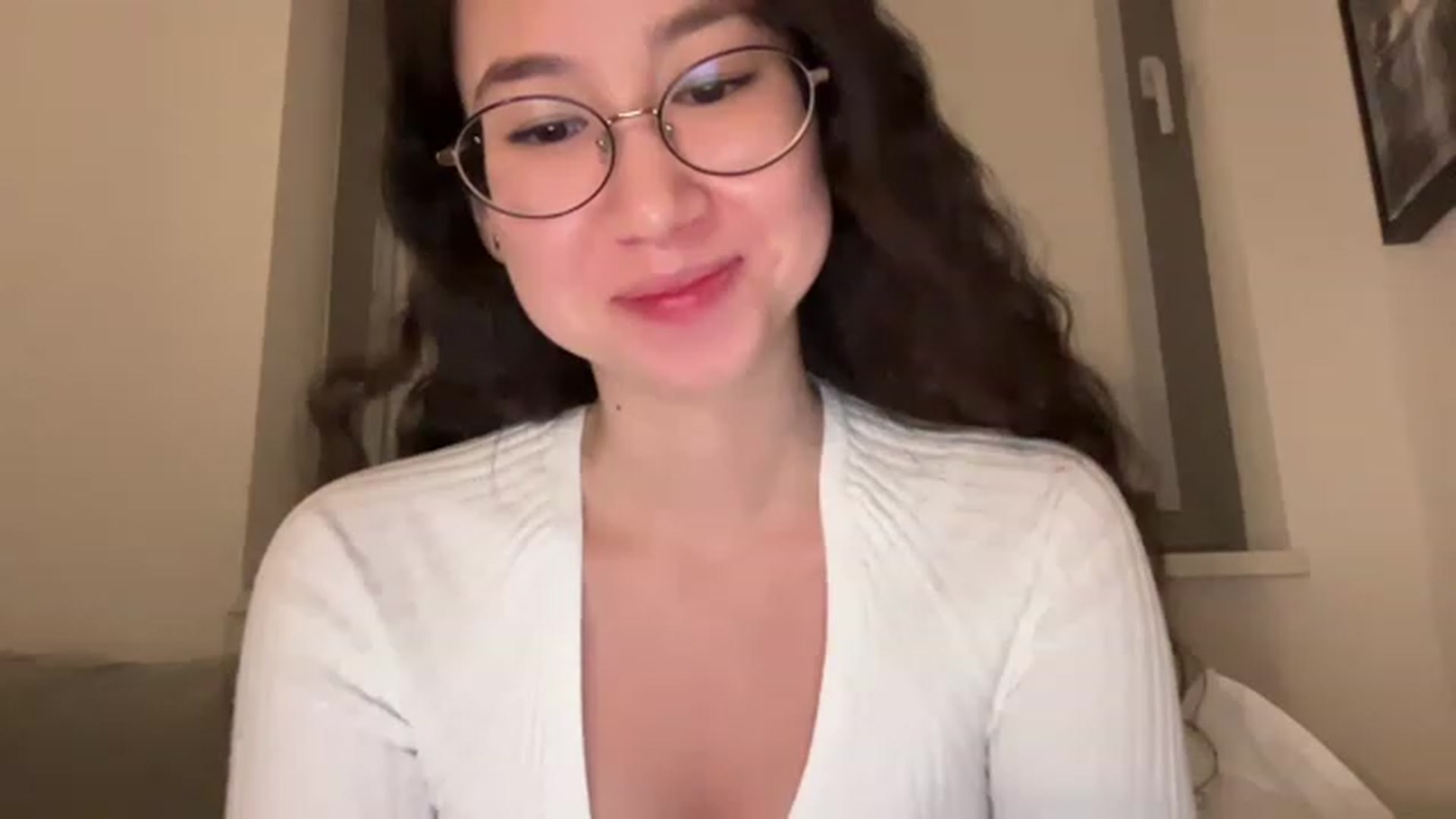 Gallery image thumbnail from cute_asian69's myfreecams stream on, 07/05/2023, 01:57 image 10 of 20