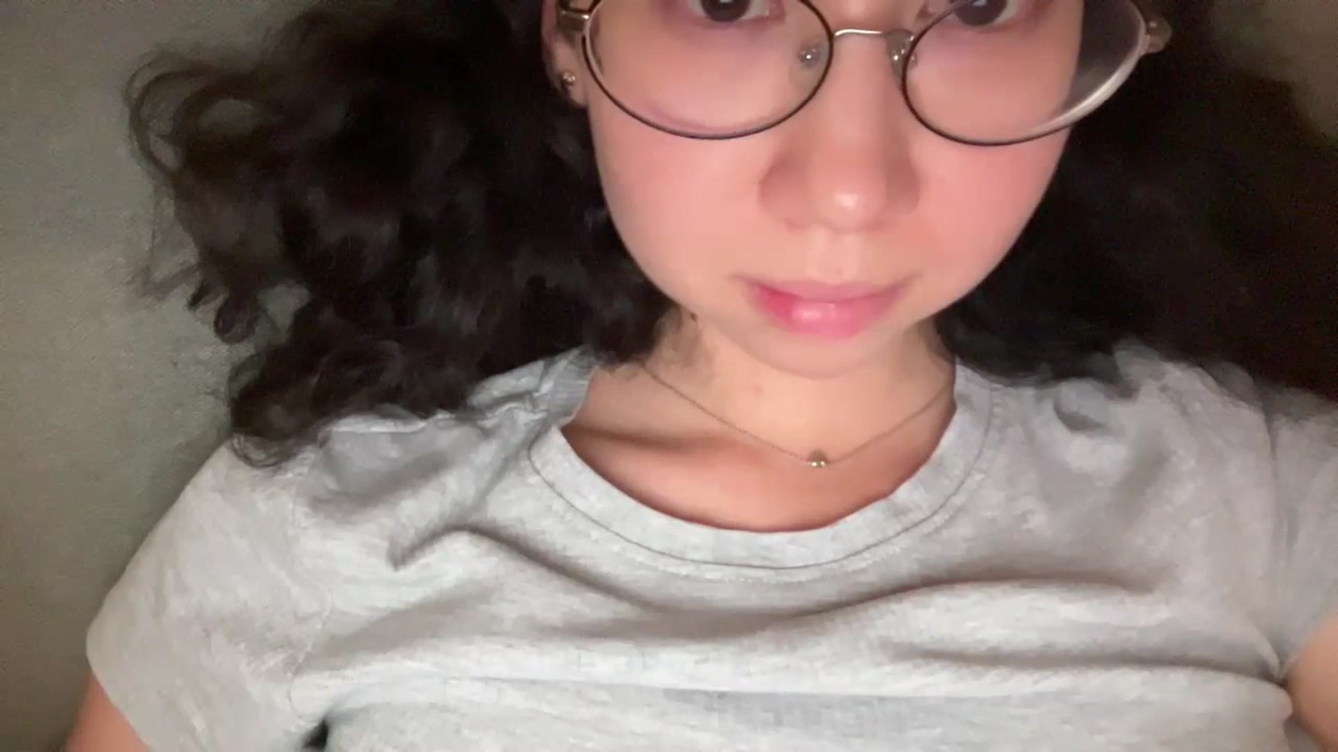 Gallery image thumbnail from cute_asian69's myfreecams stream on, 07/06/2023, 24:52 image 10 of 20