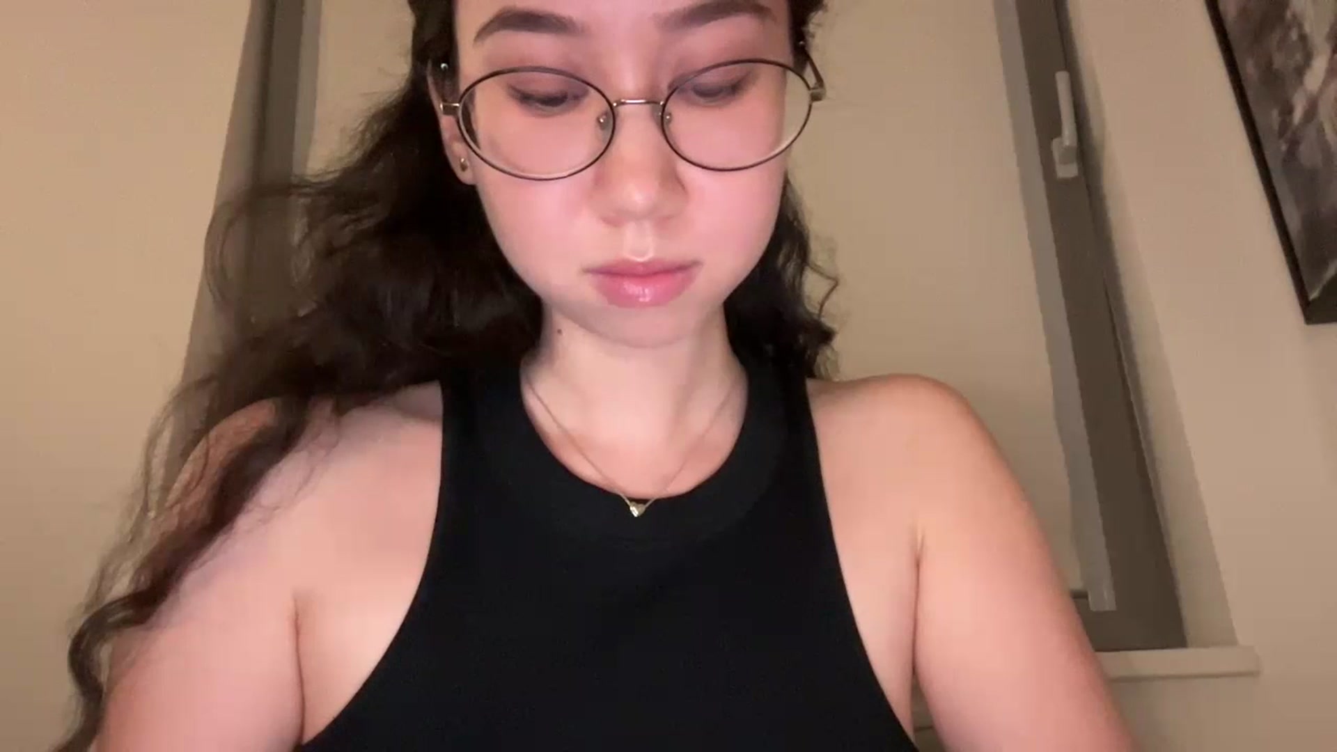 Gallery image thumbnail from cute_asian69's myfreecams stream on, 07/12/2023, 24:20 image 15 of 20