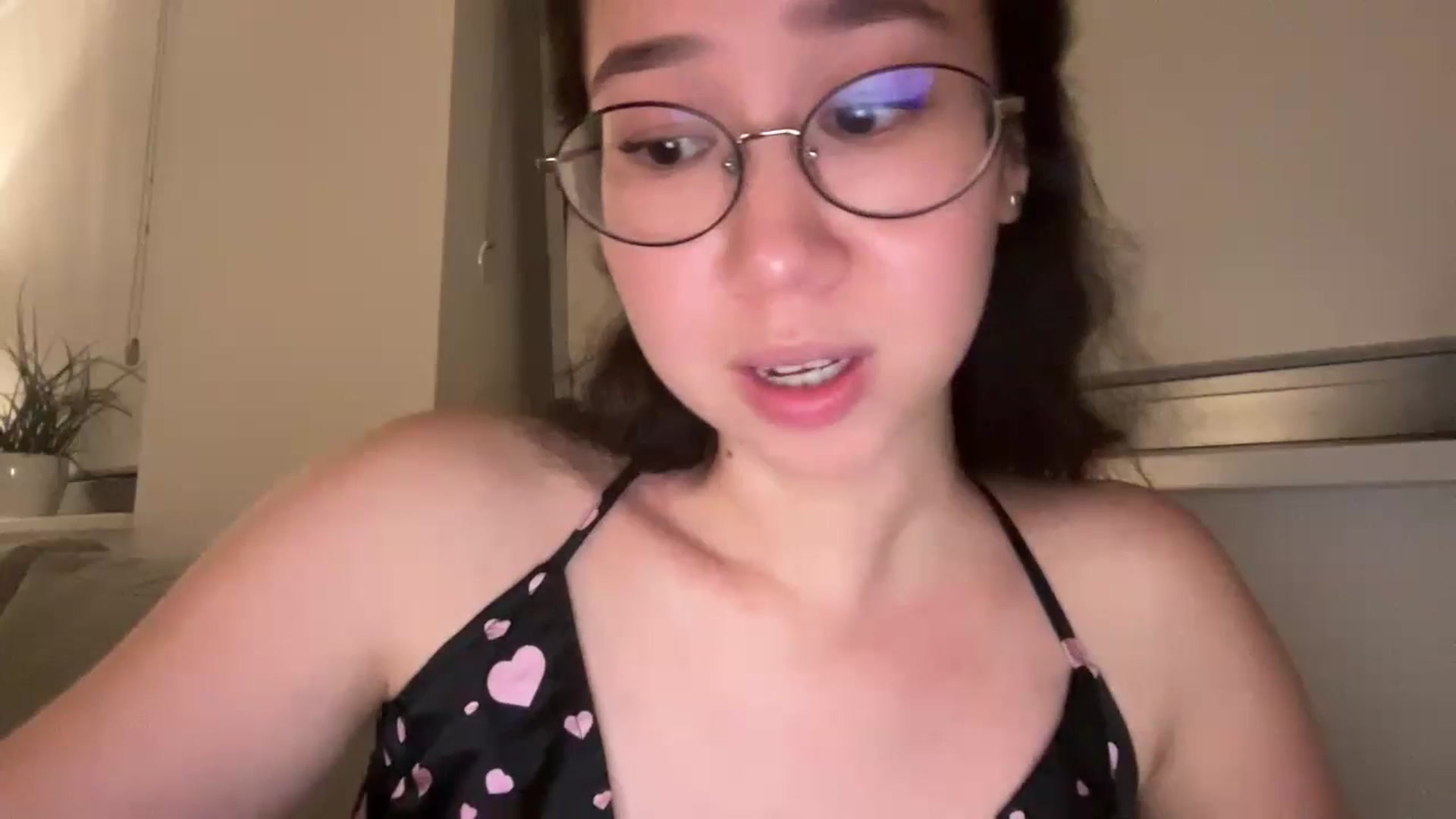 Gallery image thumbnail from cute_asian69's myfreecams stream on, 07/15/2023, 01:15 image 11 of 20