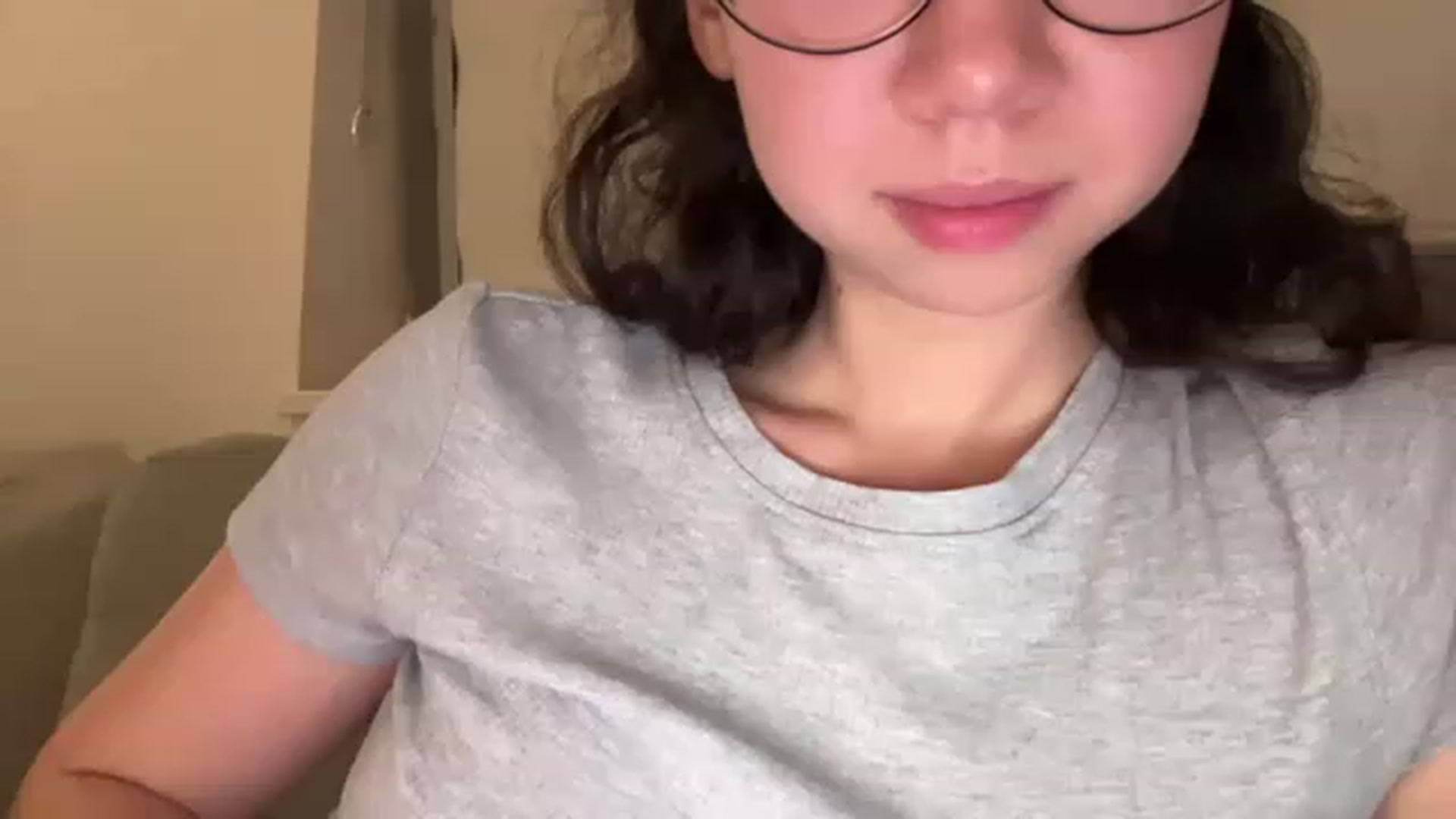 Gallery image thumbnail from cute_asian69's myfreecams stream on, 07/16/2023, 01:34 image 4 of 20