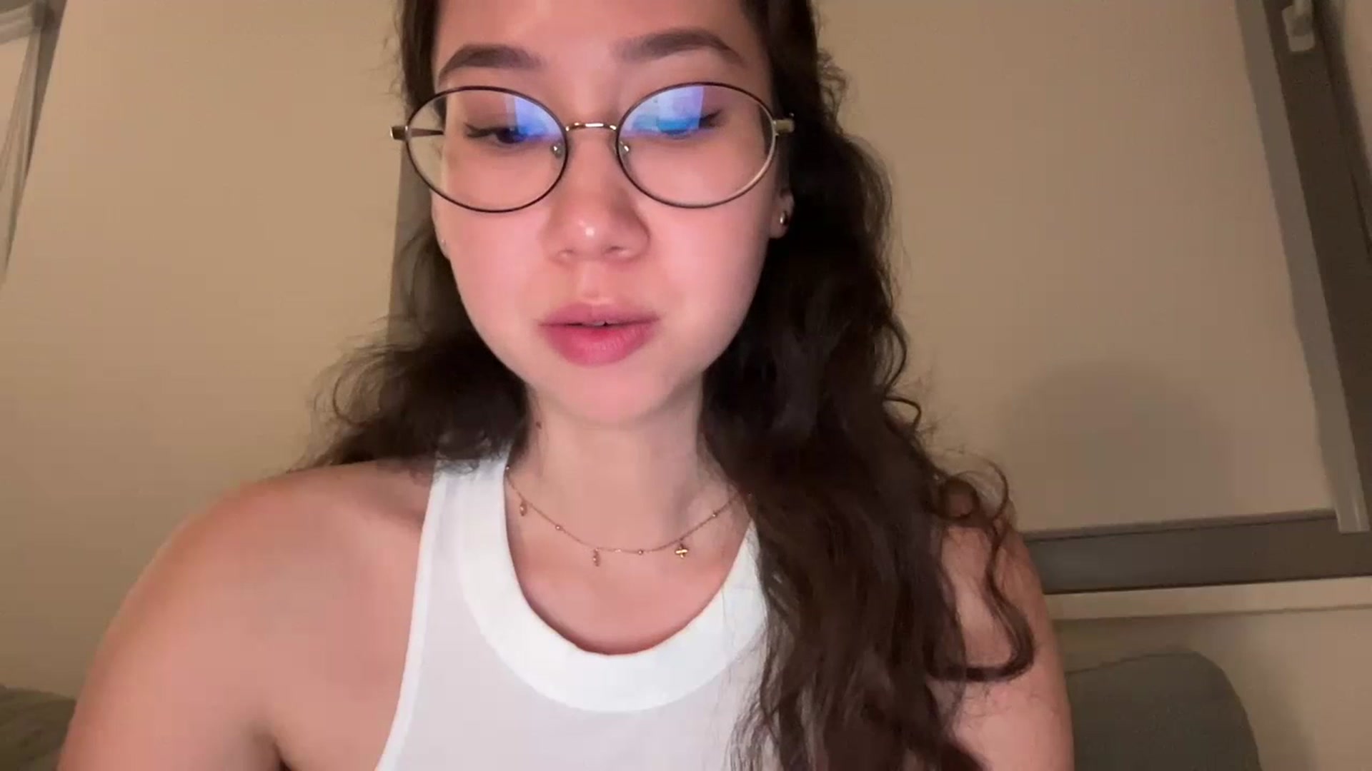 Gallery image thumbnail from cute_asian69's myfreecams stream on, 07/17/2023, 24:10 image 17 of 20