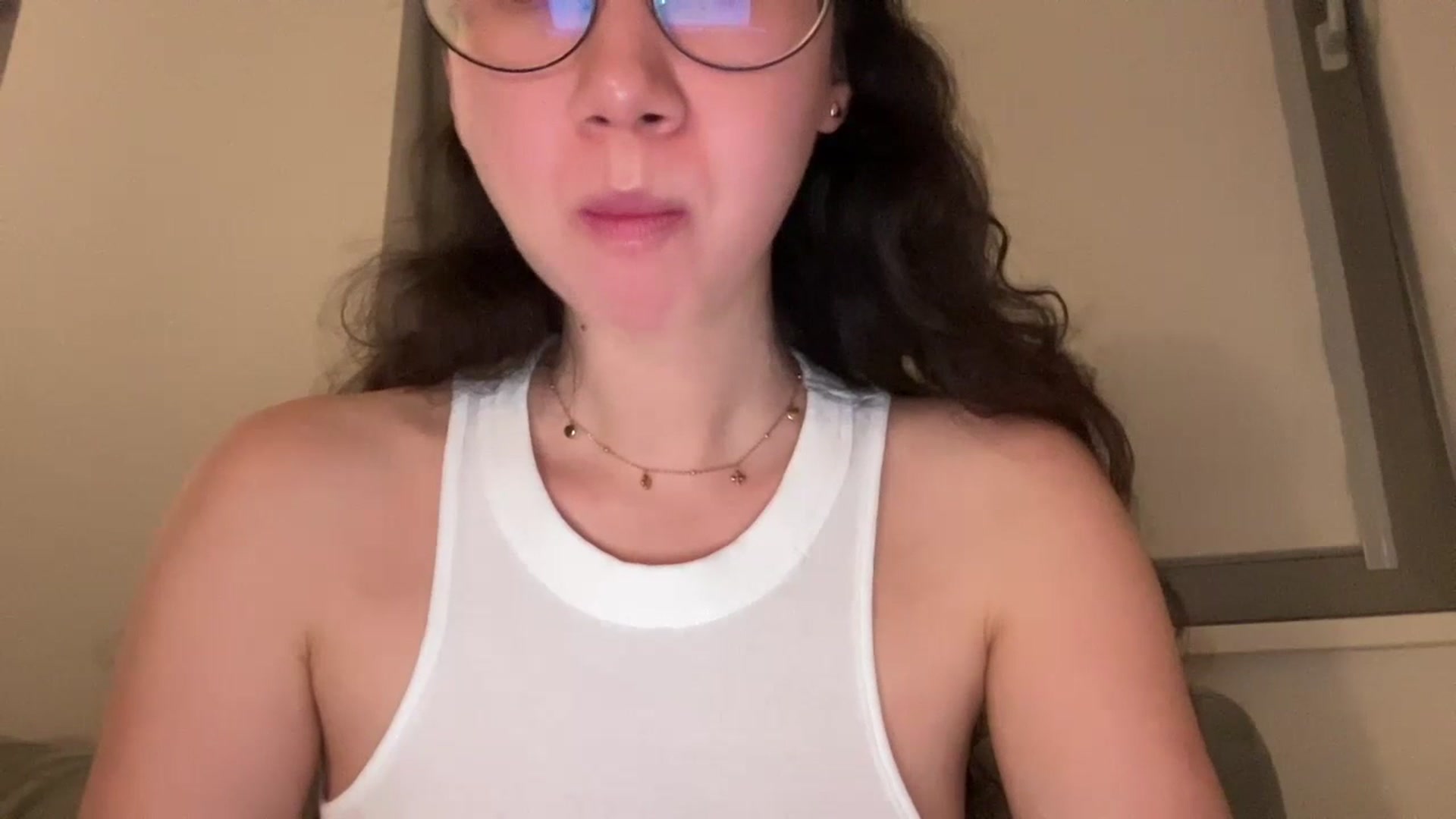 Gallery image thumbnail from cute_asian69's myfreecams stream on, 07/17/2023, 24:10 image 18 of 20