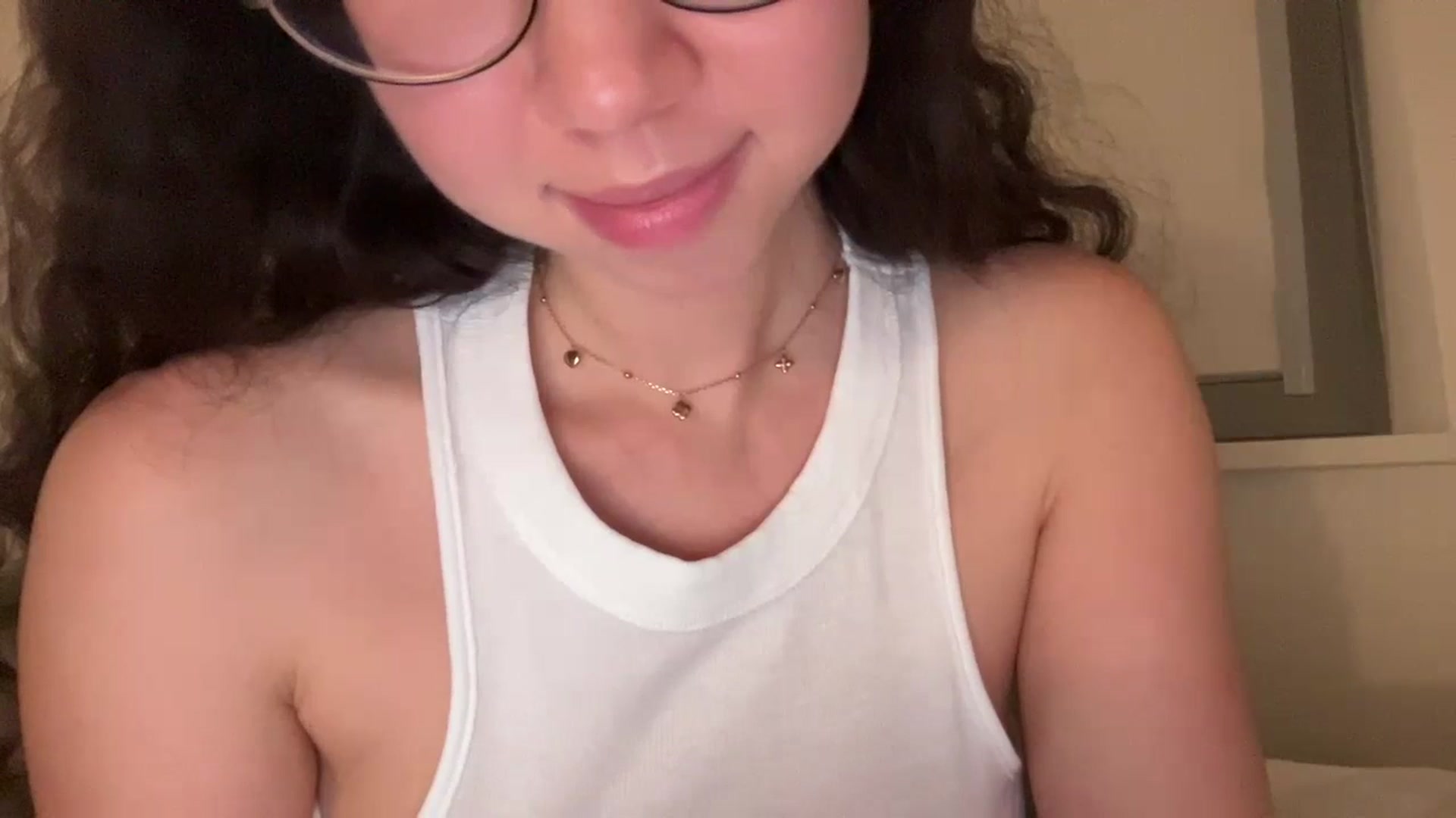 Gallery image thumbnail from cute_asian69's myfreecams stream on, 07/17/2023, 24:10 image 15 of 20