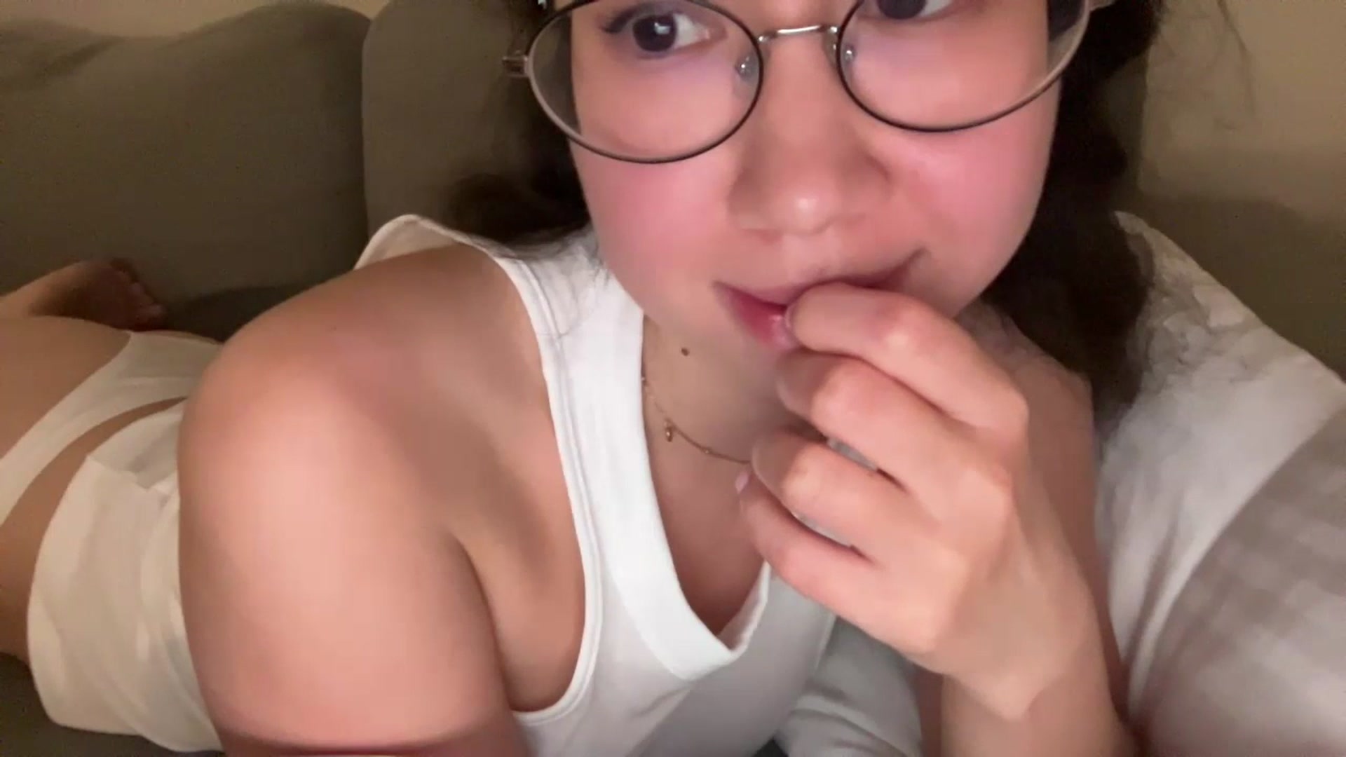 Gallery image thumbnail from cute_asian69's myfreecams stream on, 07/17/2023, 02:05 image 13 of 20