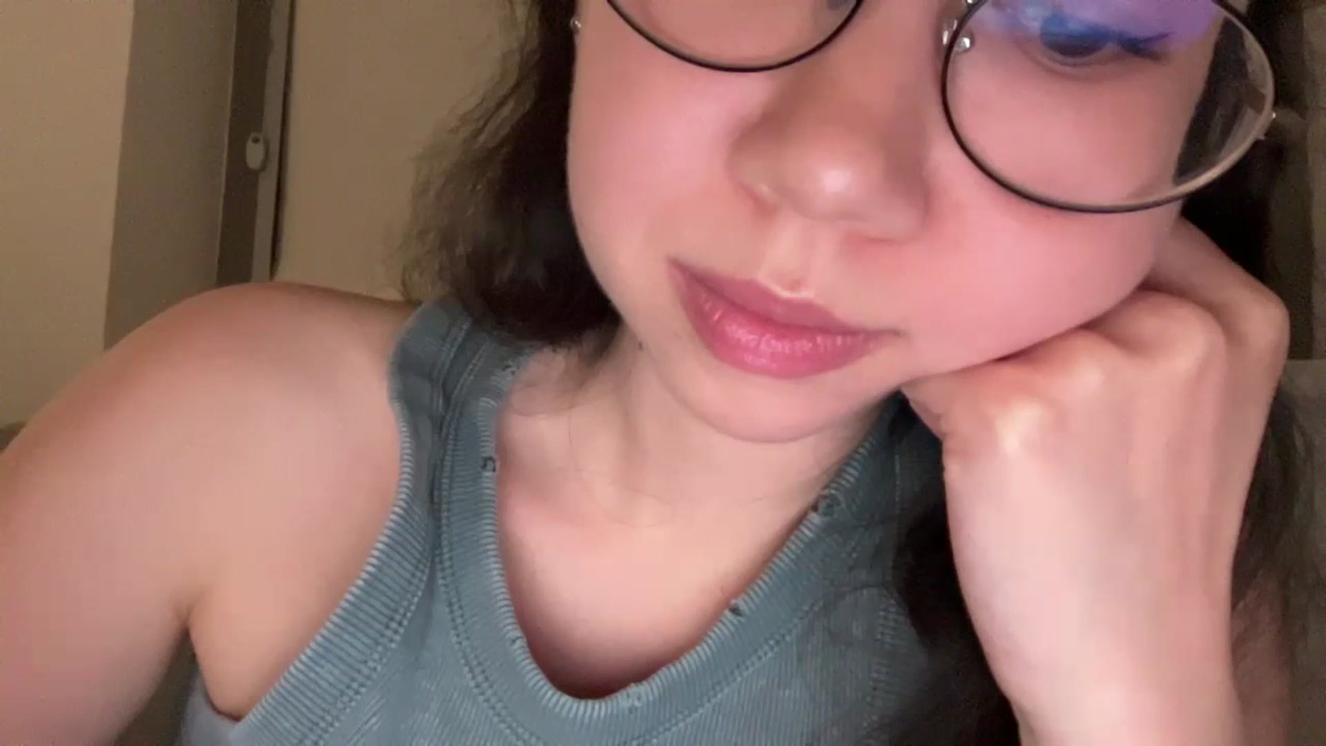 Gallery image thumbnail from cute_asian69's myfreecams stream on, 07/19/2023, 22:31 image 4 of 20