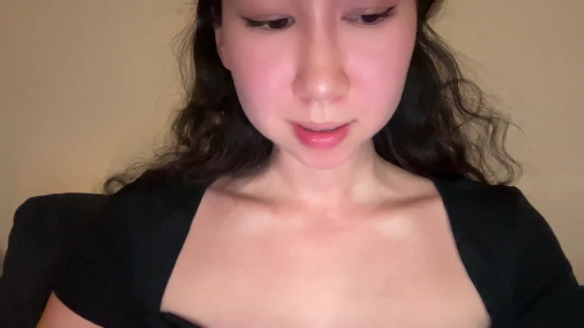 Gallery image thumbnail from cute_asian69's myfreecams stream on, 07/24/2023, 20:50 image 1 of 20