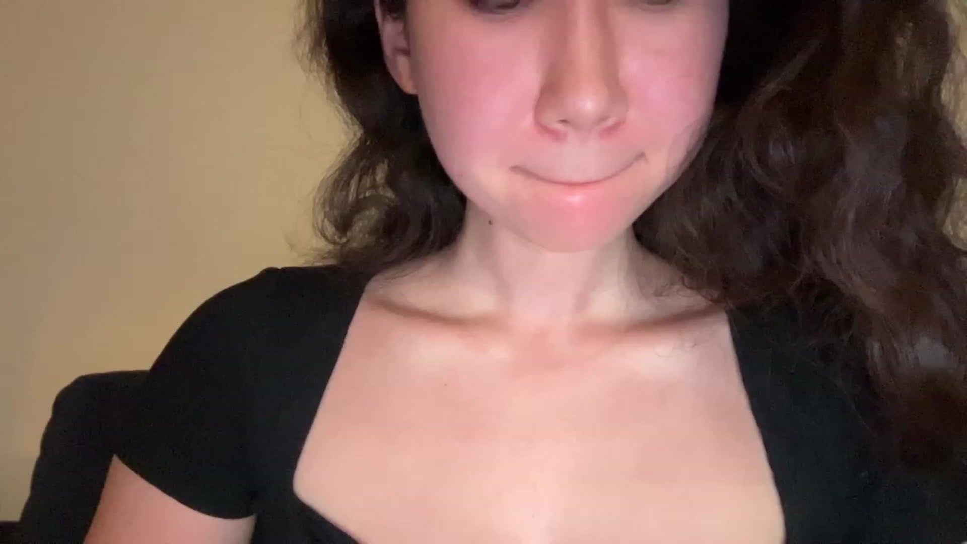 Gallery image thumbnail from cute_asian69's myfreecams stream on, 07/24/2023, 20:50 image 6 of 20