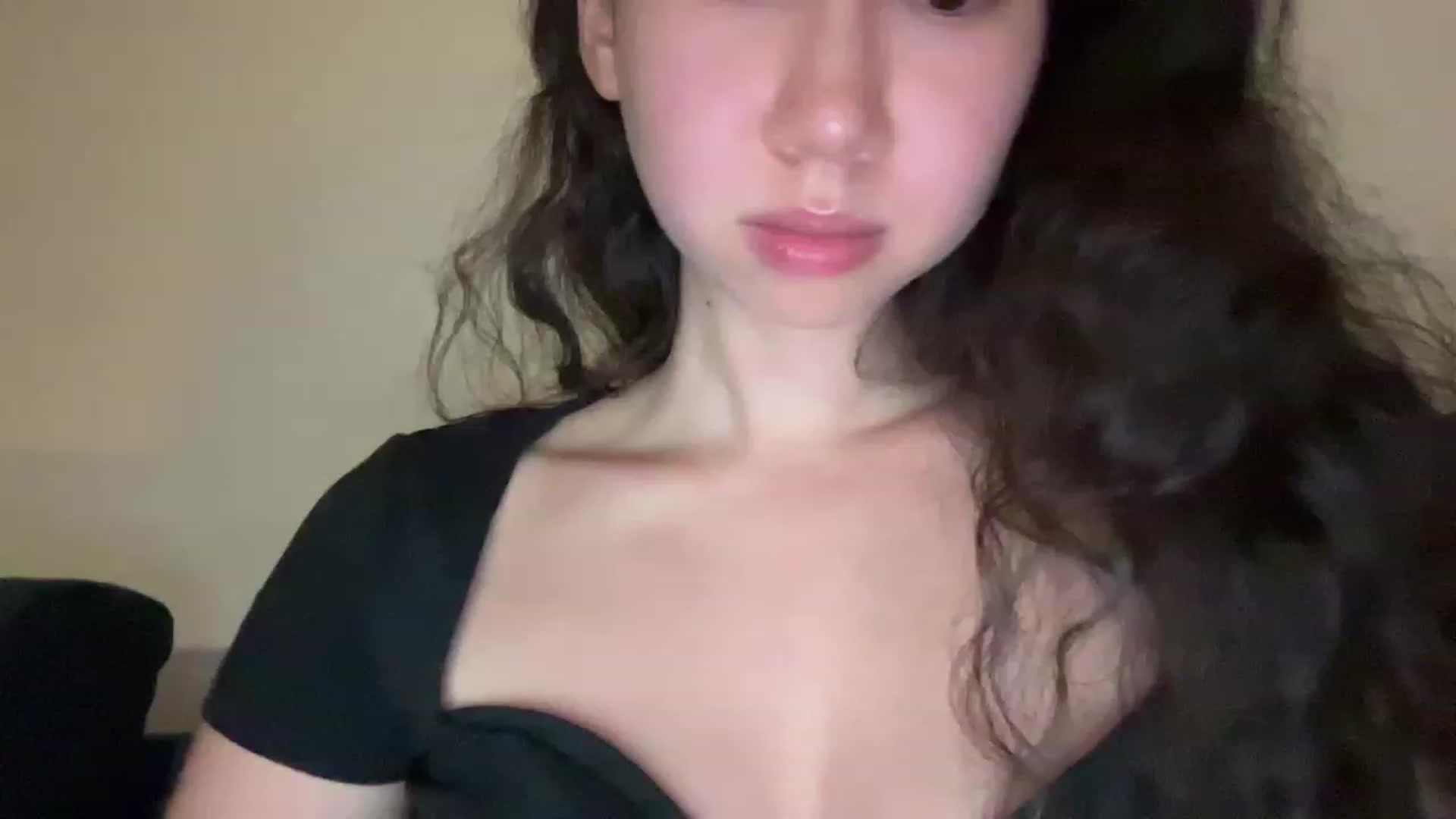 Gallery image thumbnail from cute_asian69's myfreecams stream on, 07/25/2023, 02:13 image 12 of 20