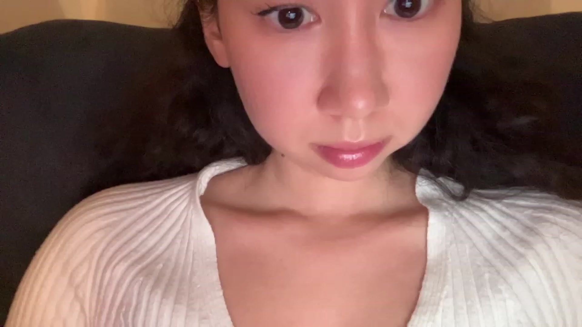 Gallery image thumbnail from cute_asian69's myfreecams stream on, 07/28/2023, 21:10 image 13 of 20