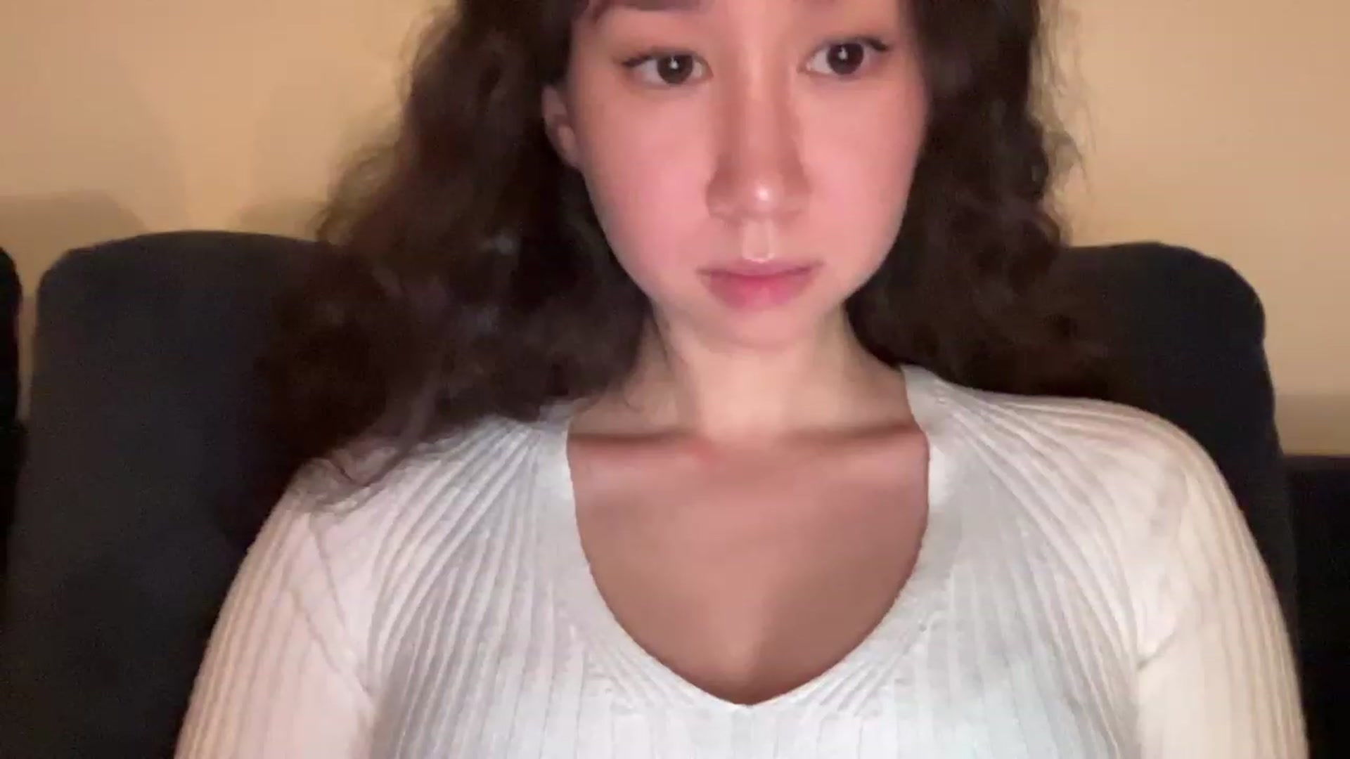 Gallery image thumbnail from cute_asian69's myfreecams stream on, 07/29/2023, 24:14 image 11 of 20