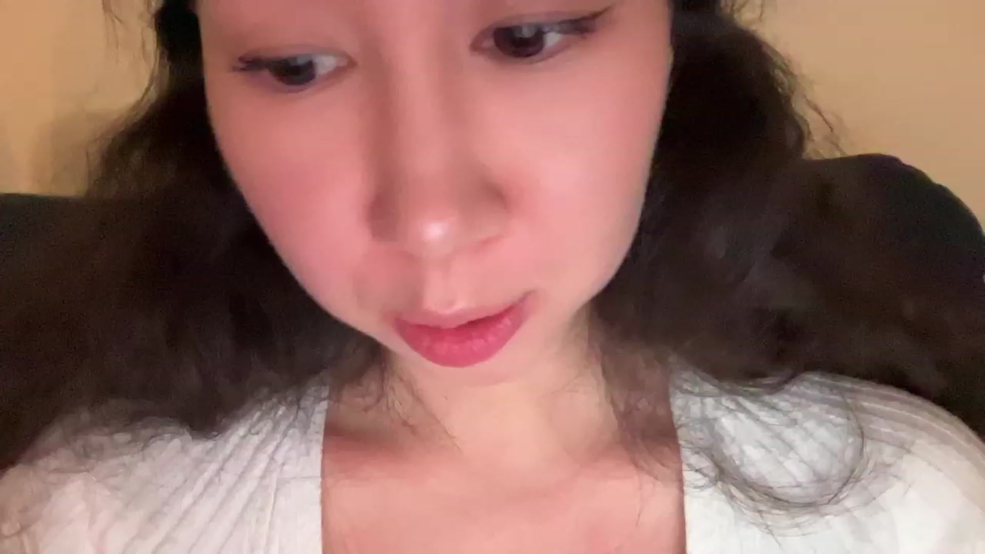 Gallery image thumbnail from cute_asian69's myfreecams stream on, 07/29/2023, 24:14 image 13 of 20