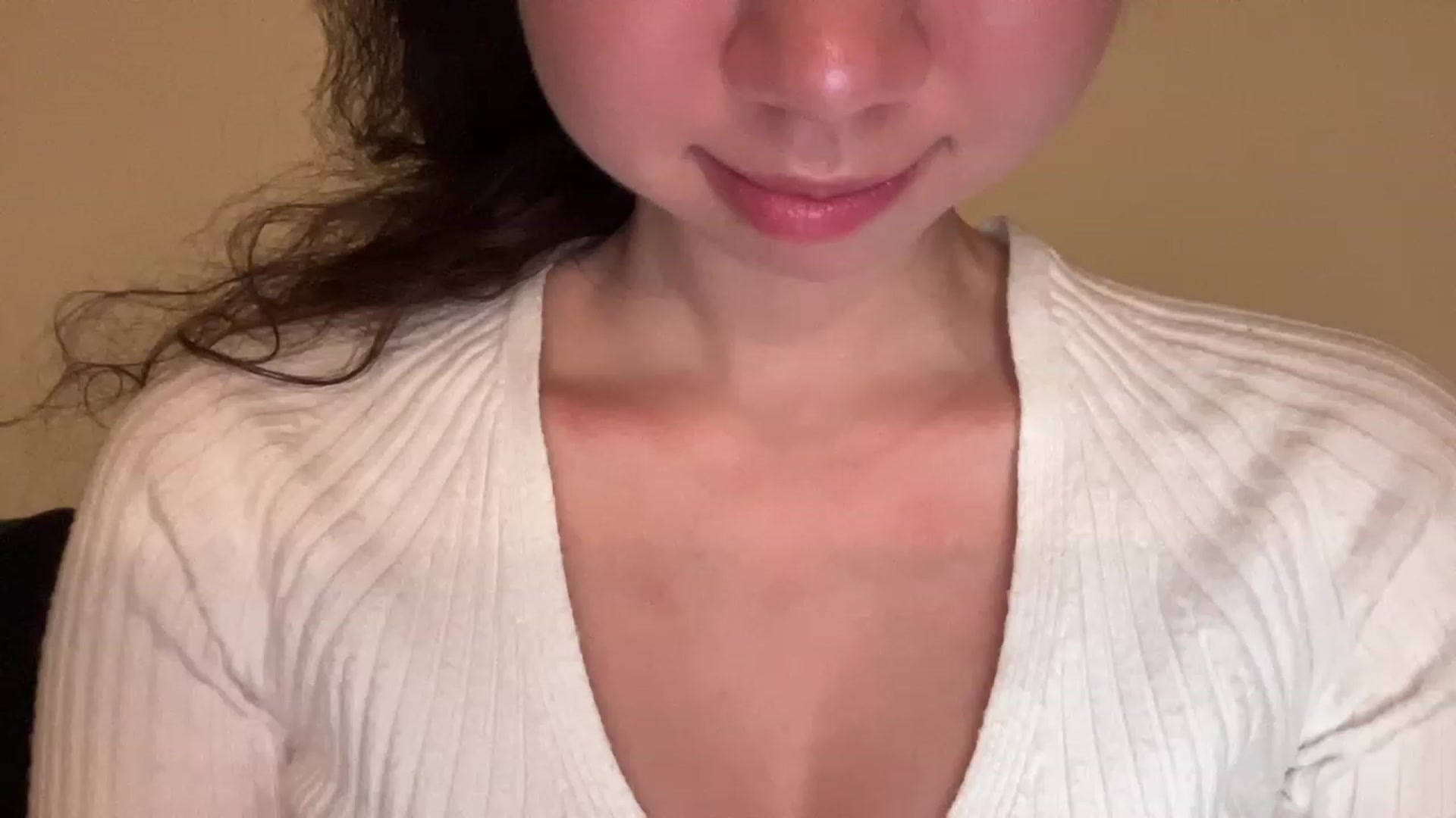 Gallery image thumbnail from cute_asian69's myfreecams stream on, 07/29/2023, 24:14 image 7 of 20