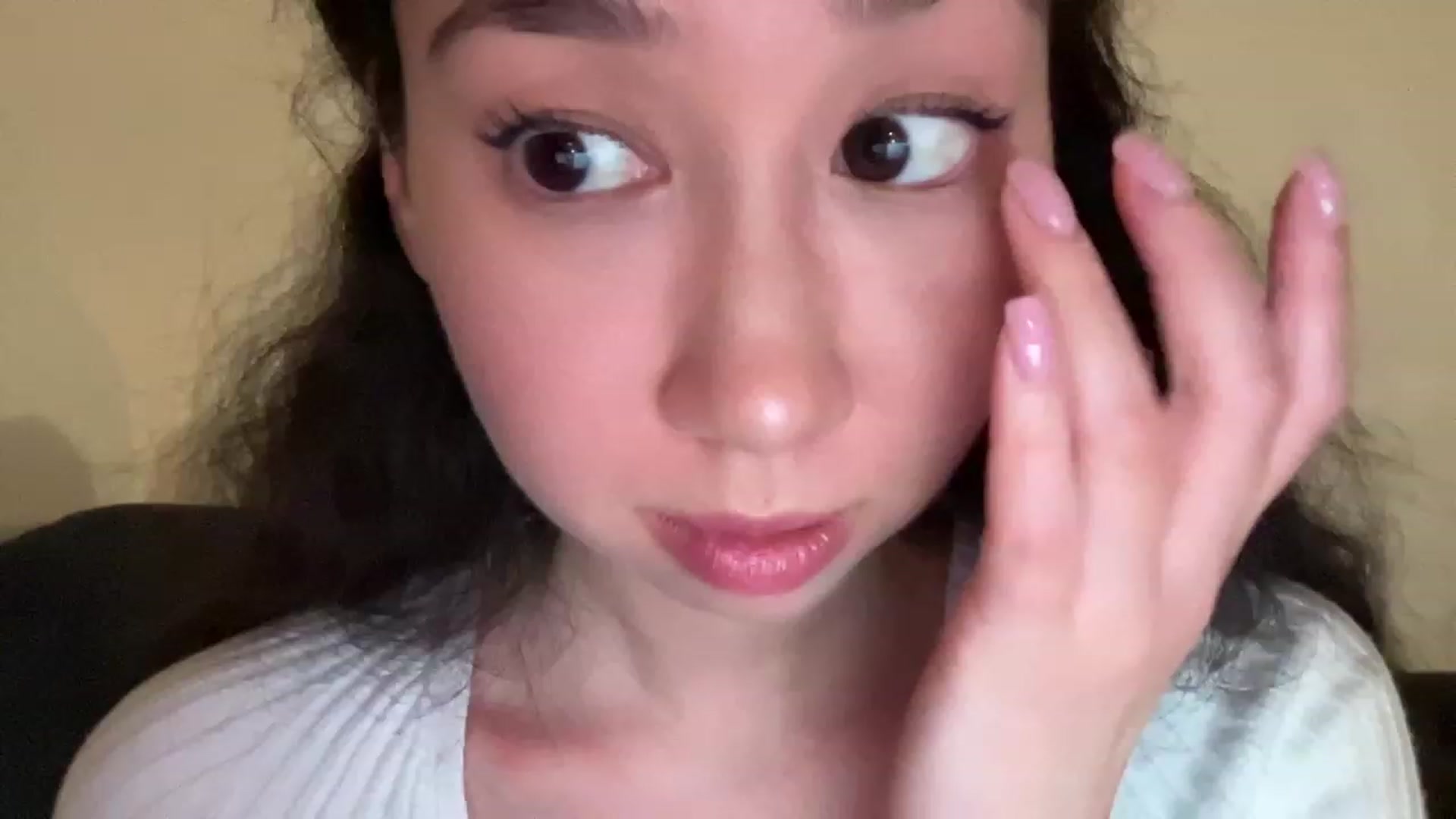 Gallery image thumbnail from cute_asian69's myfreecams stream on, 07/29/2023, 24:14 image 1 of 20