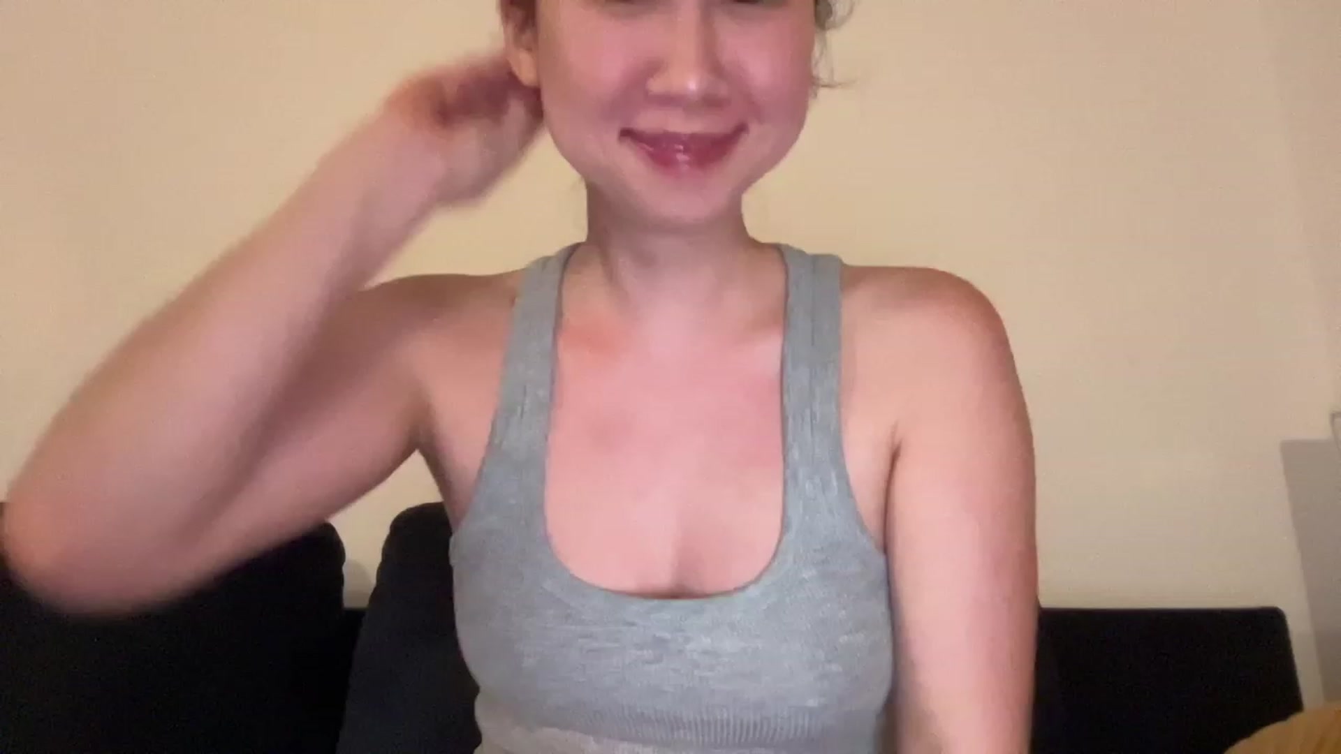 Gallery image thumbnail from cute_asian69's myfreecams stream on, 08/14/2023, 23:33 image 2 of 20
