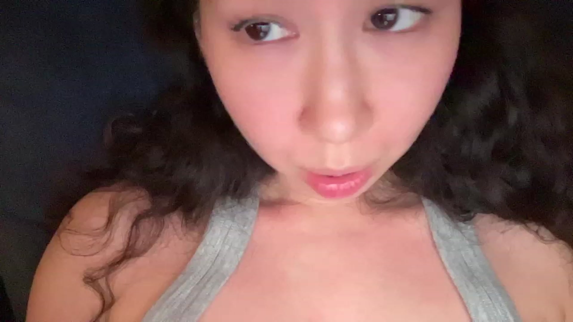Gallery image thumbnail from cute_asian69's myfreecams stream on, 08/15/2023, 24:34 image 6 of 20