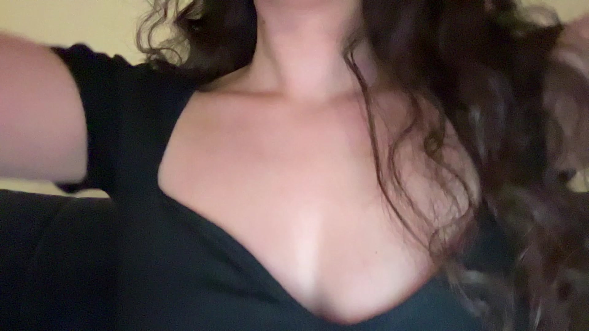 Gallery image thumbnail from cute_asian69's myfreecams stream on, 08/16/2023, 23:05 image 1 of 20