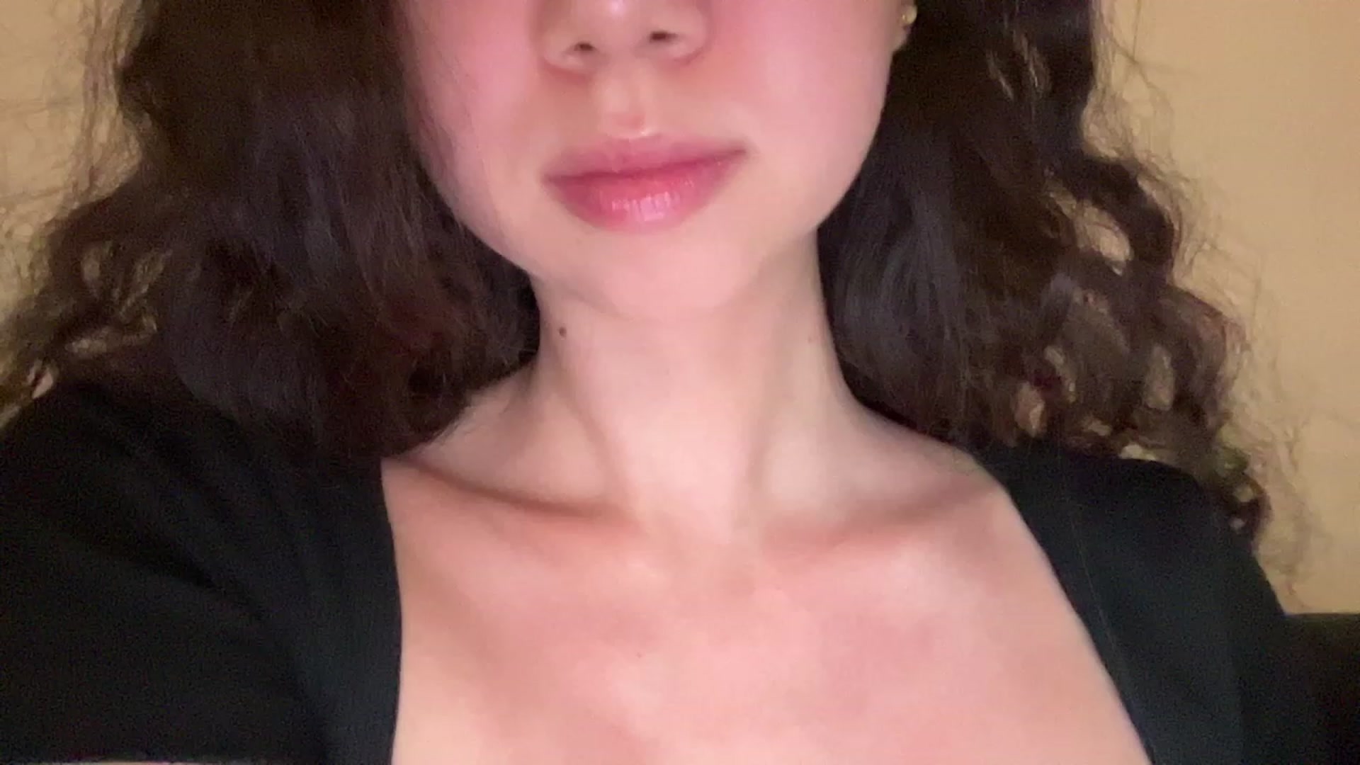 Gallery image thumbnail from cute_asian69's myfreecams stream on, 08/16/2023, 23:05 image 2 of 20