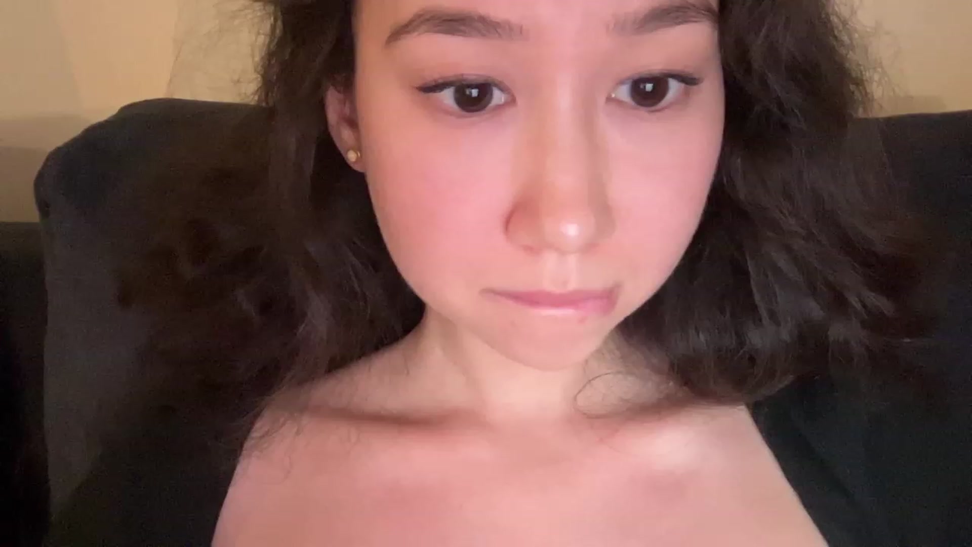 Gallery image thumbnail from cute_asian69's myfreecams stream on, 08/17/2023, 24:01 image 7 of 20