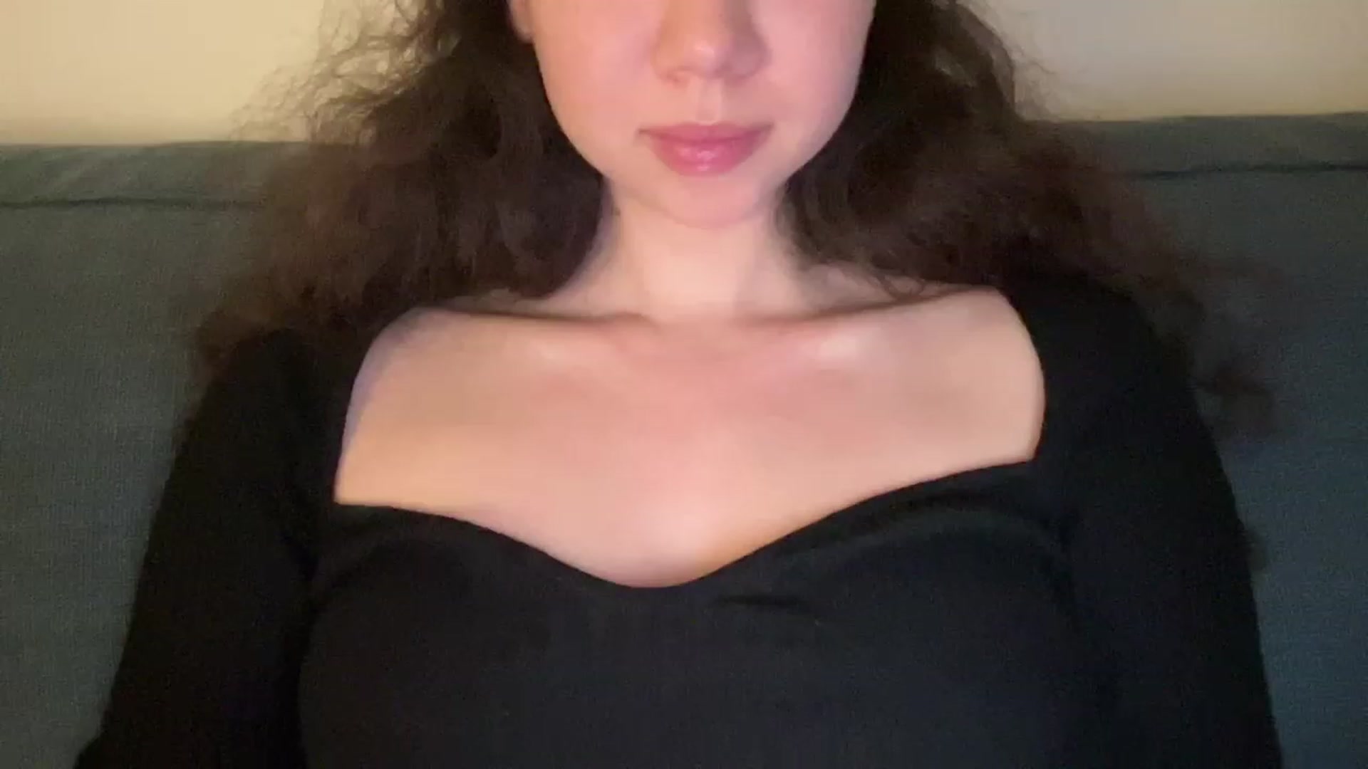 Gallery image thumbnail from cute_asian69's myfreecams stream on, 08/21/2023, 01:05 image 6 of 20