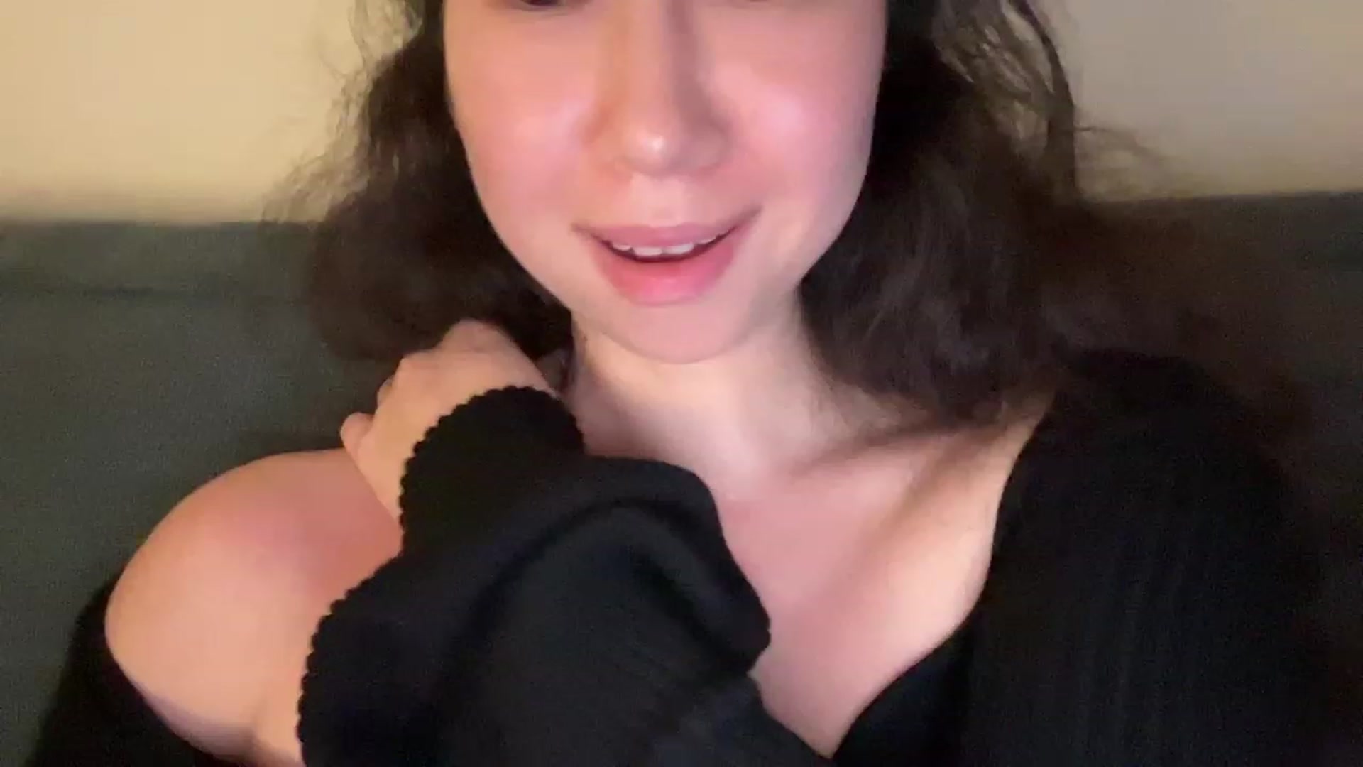 Gallery image thumbnail from cute_asian69's myfreecams stream on, 08/21/2023, 01:05 image 18 of 20