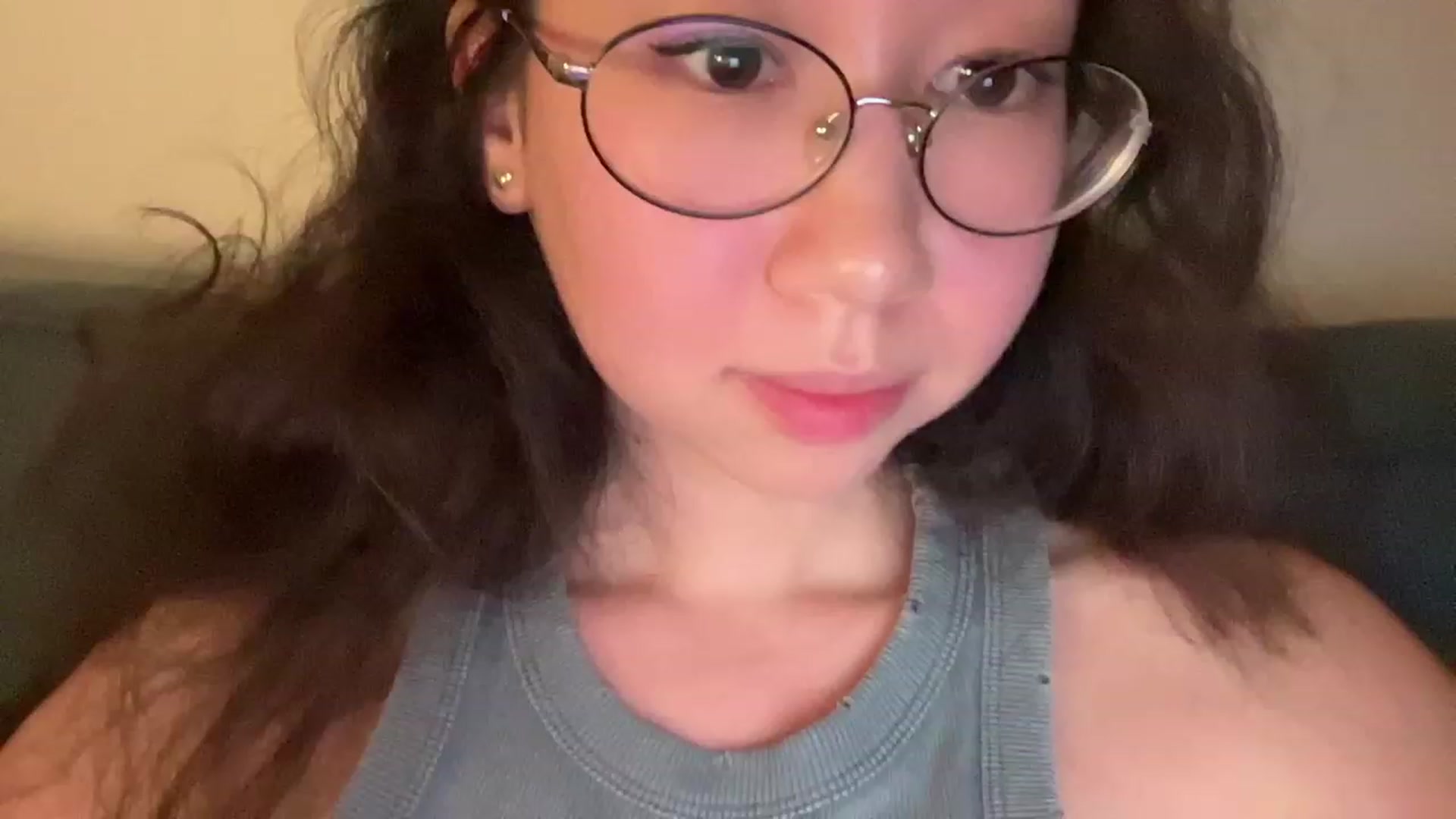 Gallery image thumbnail from cute_asian69's myfreecams stream on, 08/22/2023, 01:29 image 15 of 20