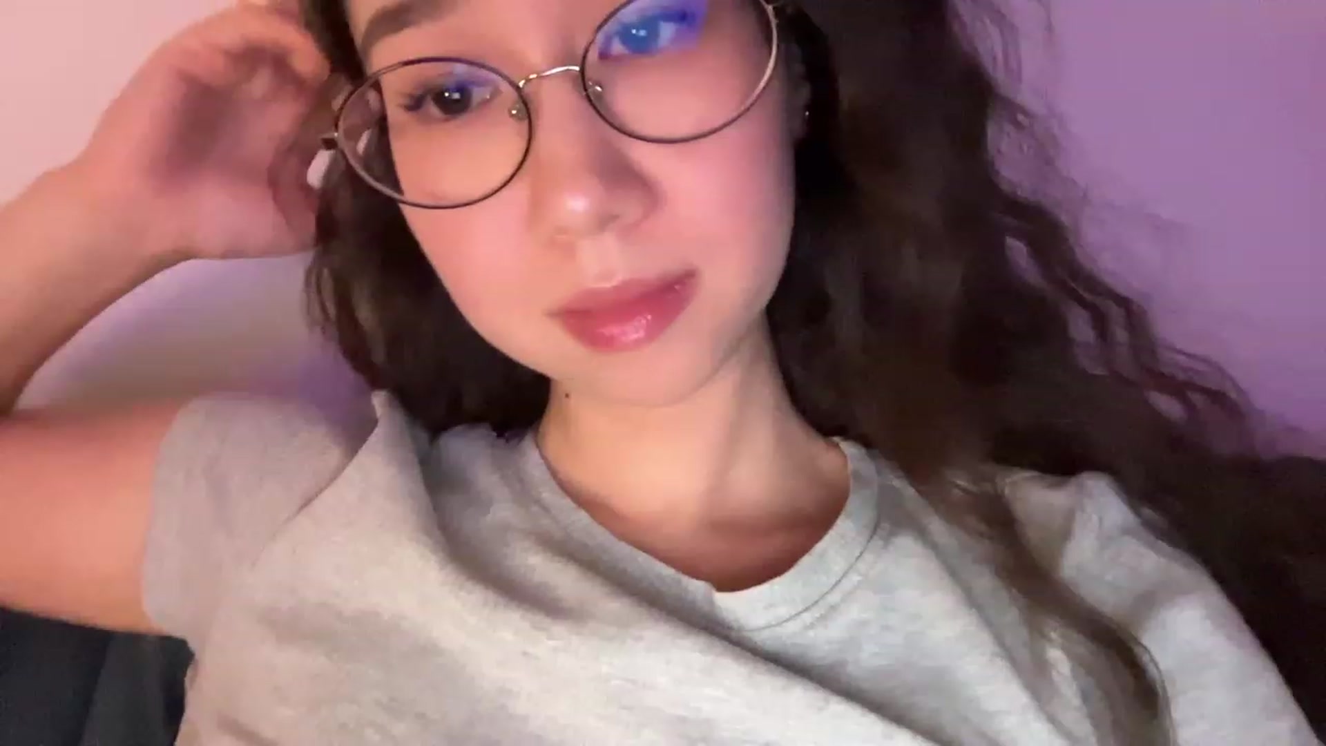Gallery image thumbnail from cute_asian69's myfreecams stream on, 08/24/2023, 01:10 image 16 of 20