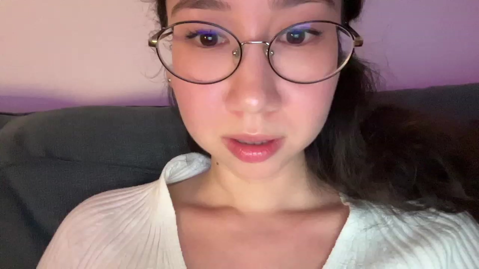 Gallery image thumbnail from cute_asian69's myfreecams stream on, 08/24/2023, 23:27 image 2 of 20