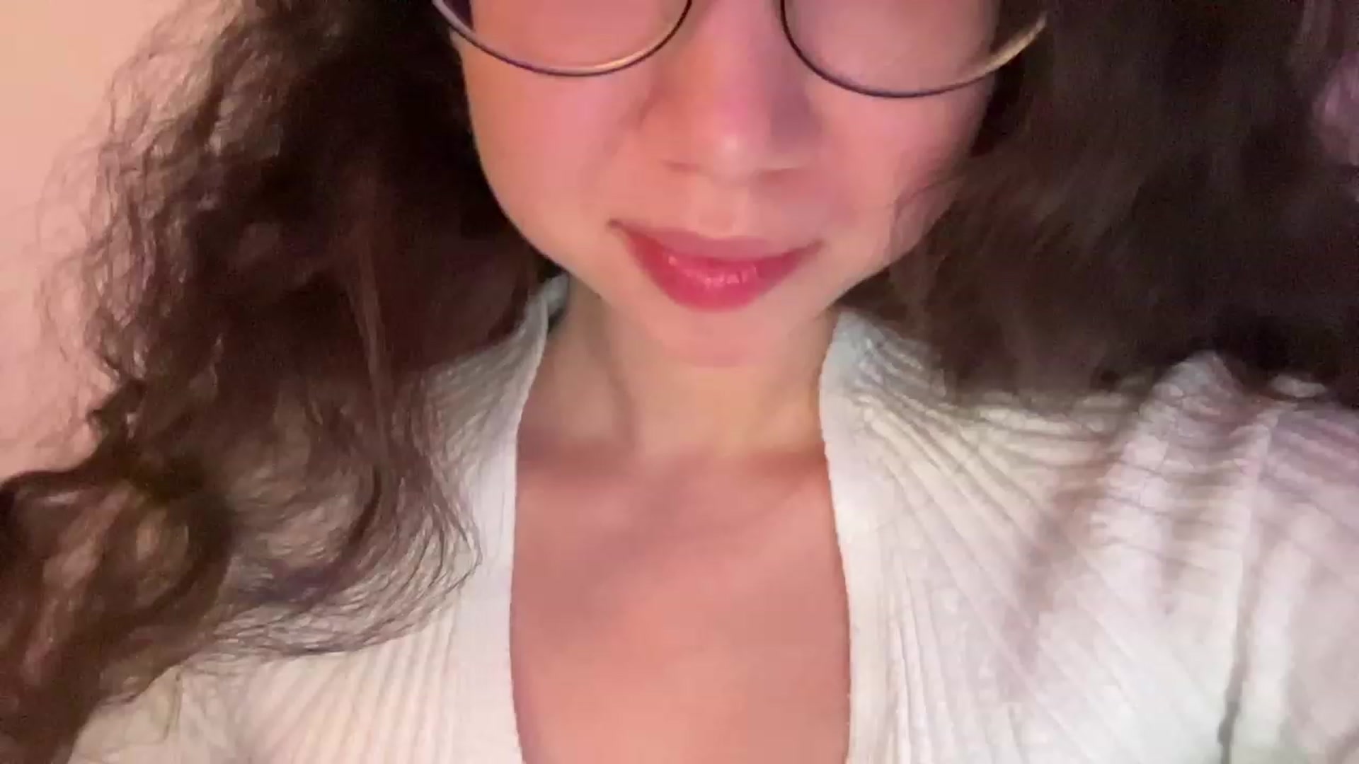 Gallery image thumbnail from cute_asian69's myfreecams stream on, 08/28/2023, 24:23 image 3 of 20