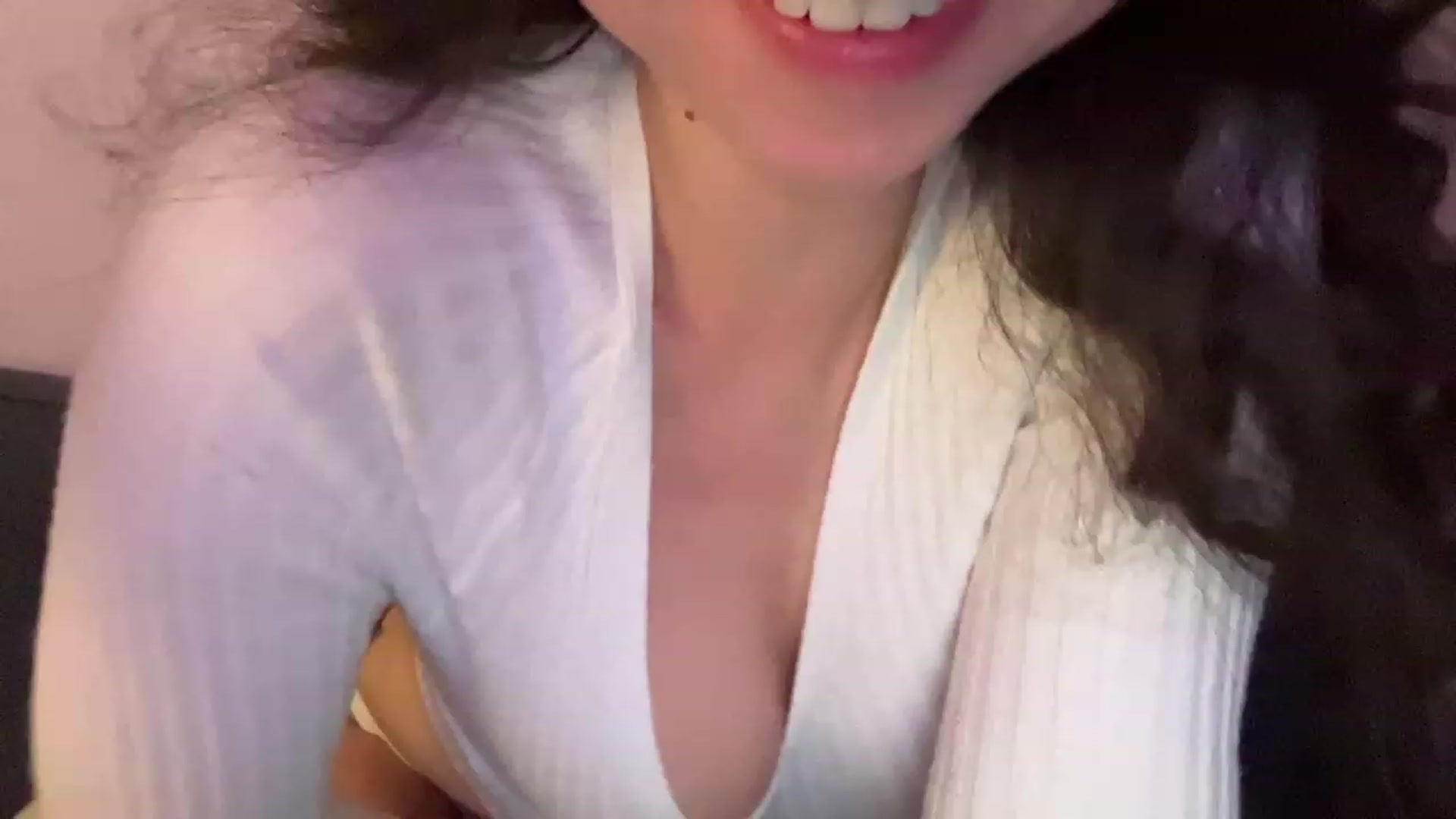 Gallery image thumbnail from cute_asian69's myfreecams stream on, 08/28/2023, 01:41 image 19 of 20