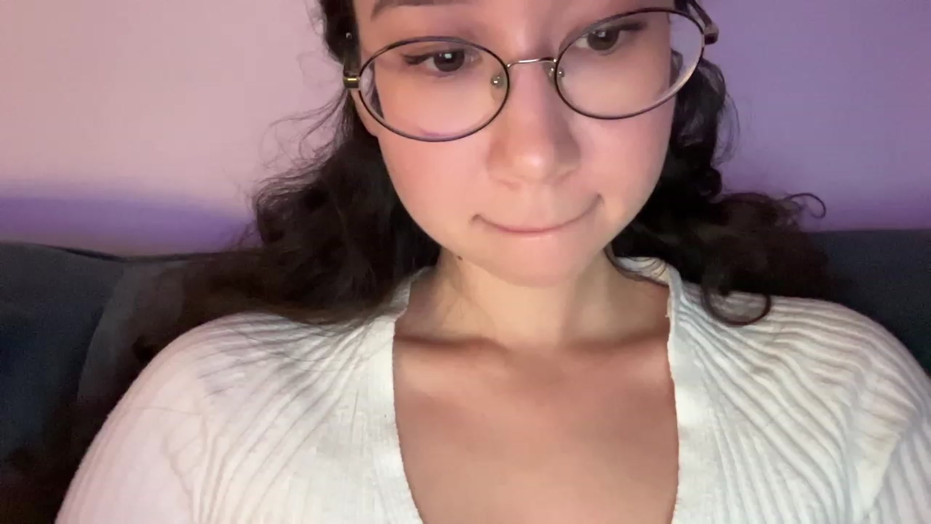 Gallery image thumbnail from cute_asian69's myfreecams stream on, 08/31/2023, 22:22 image 3 of 20