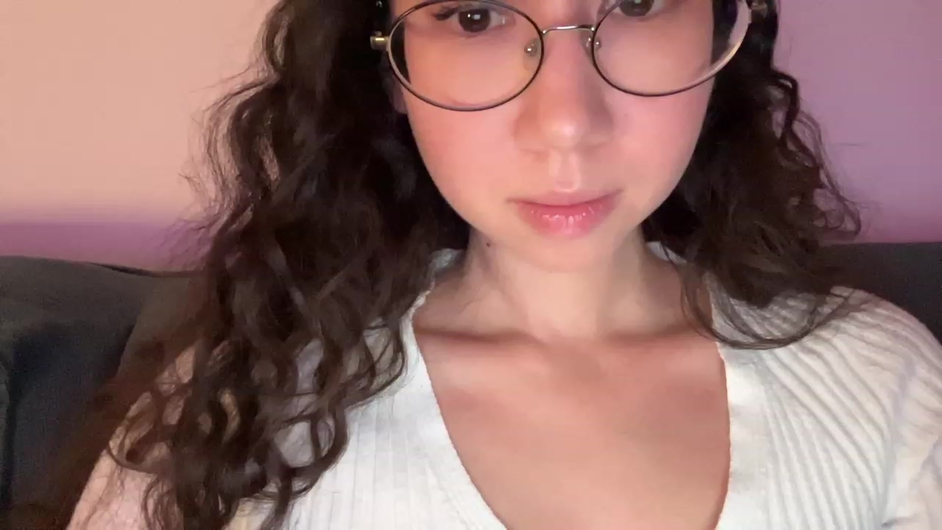 Gallery image thumbnail from cute_asian69's myfreecams stream on, 08/31/2023, 22:22 image 1 of 20