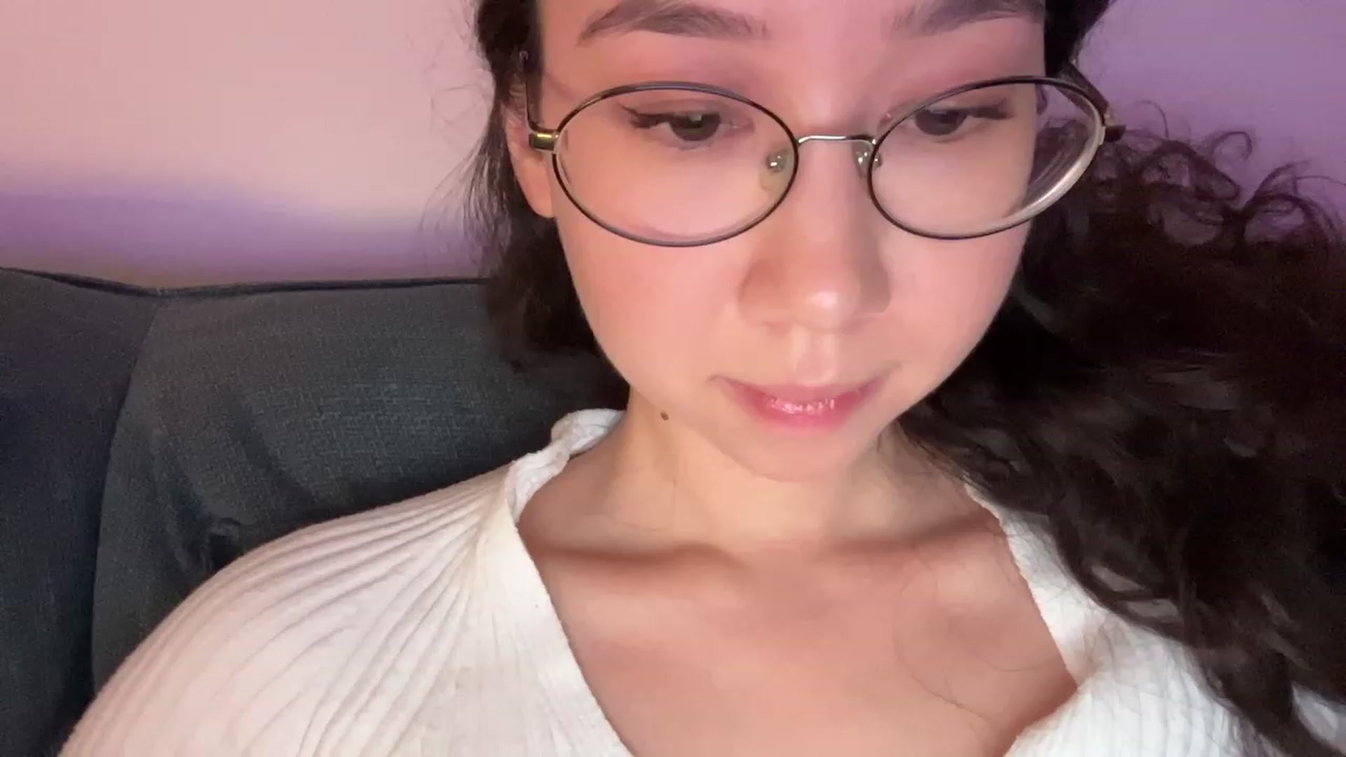 Gallery image thumbnail from cute_asian69's myfreecams stream on, 08/31/2023, 22:22 image 19 of 20