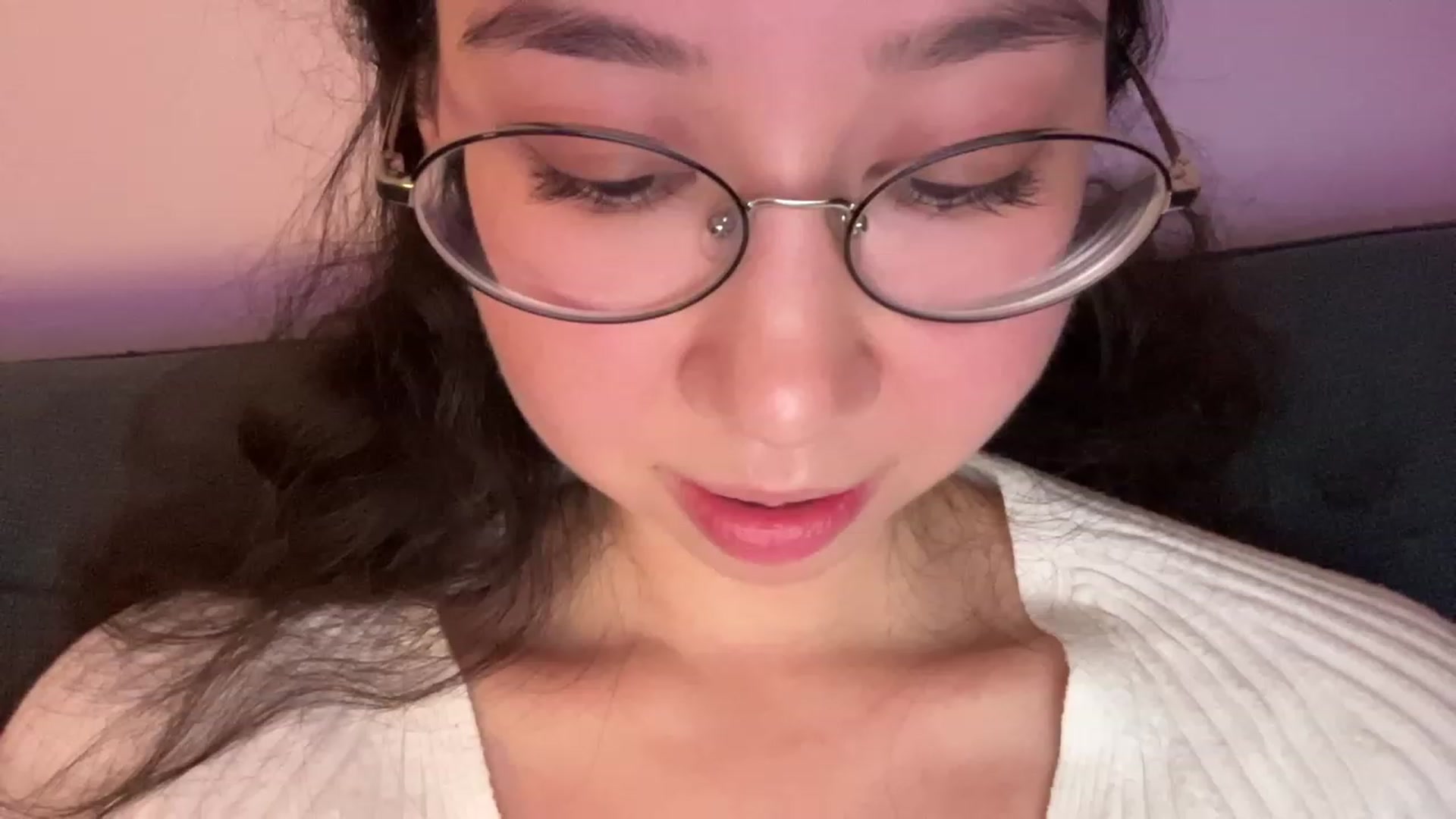 Gallery image thumbnail from cute_asian69's myfreecams stream on, 09/01/2023, 24:02 image 14 of 20