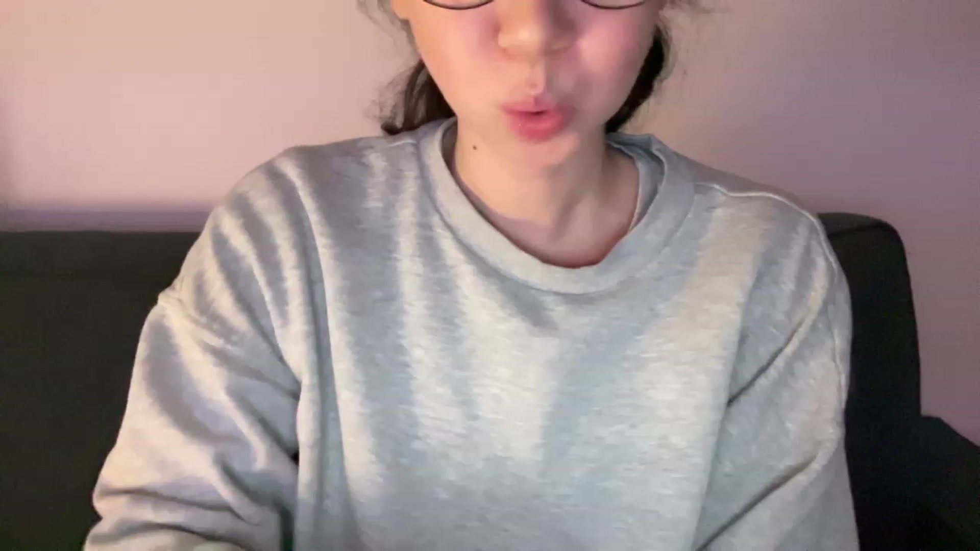 Gallery image thumbnail from cute_asian69's myfreecams stream on, 09/02/2023, 01:00 image 17 of 20