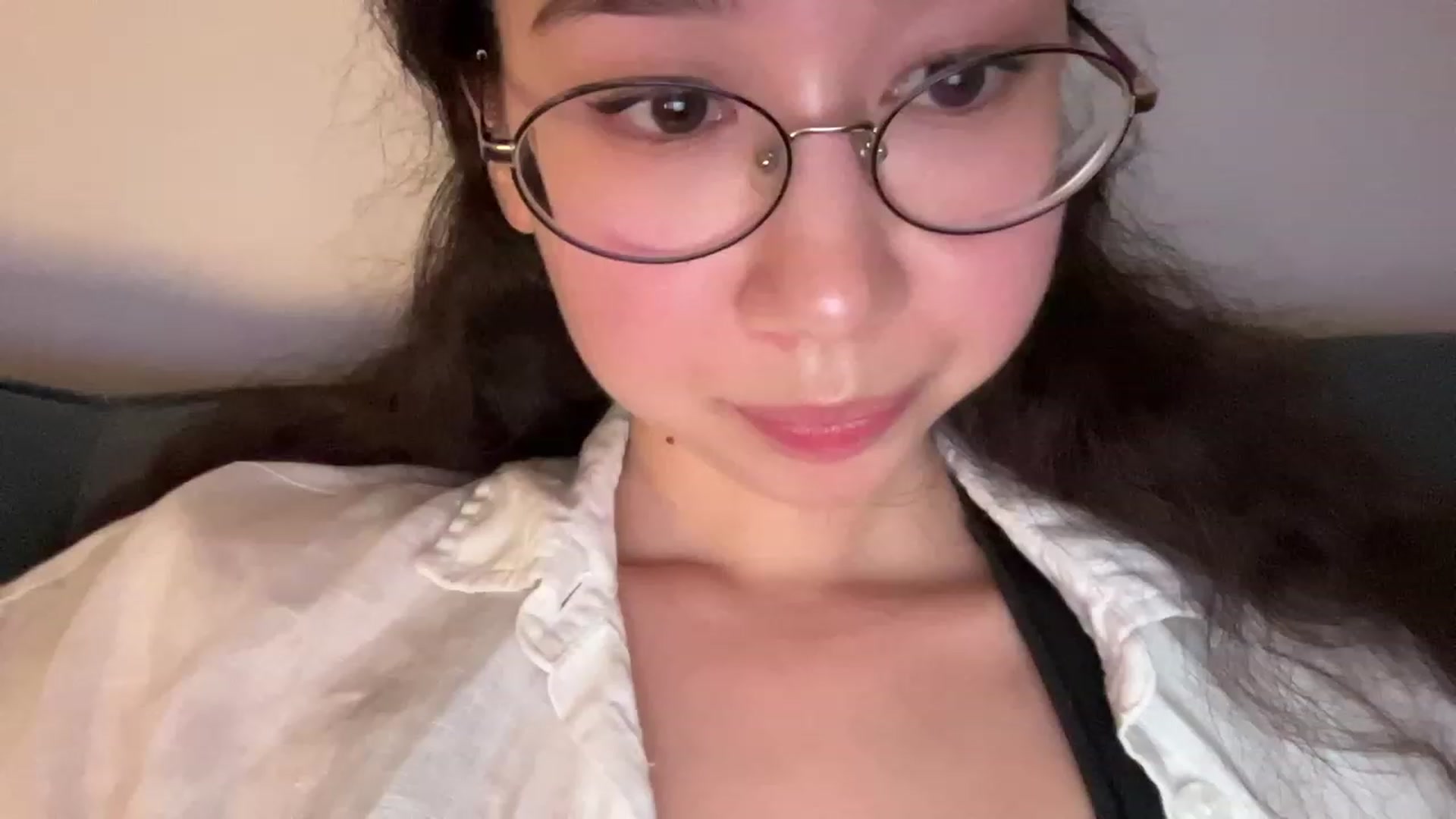Gallery image thumbnail from cute_asian69's myfreecams stream on, 09/05/2023, 01:14 image 9 of 20