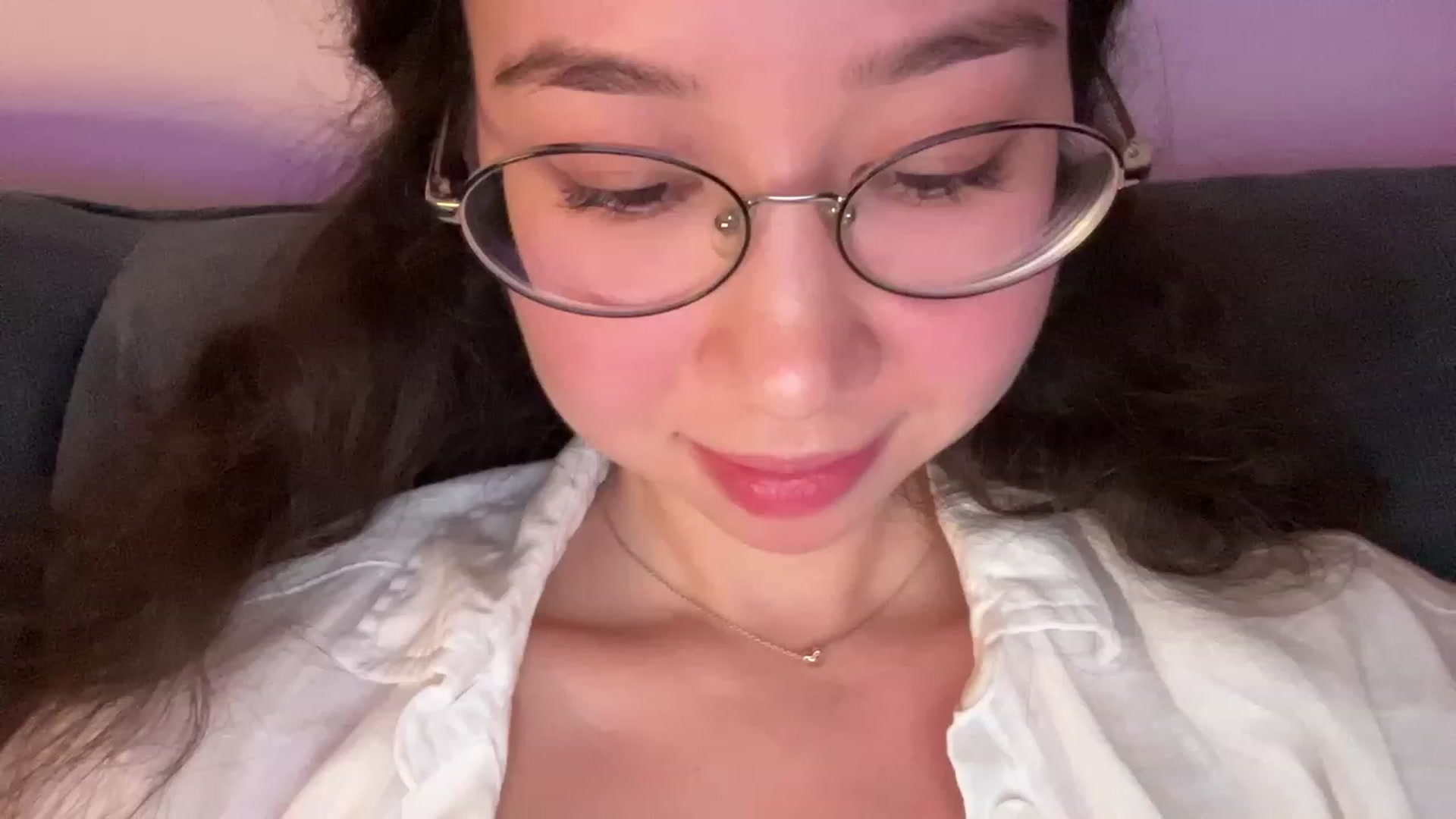 Gallery image thumbnail from cute_asian69's myfreecams stream on, 09/06/2023, 24:35 image 11 of 20
