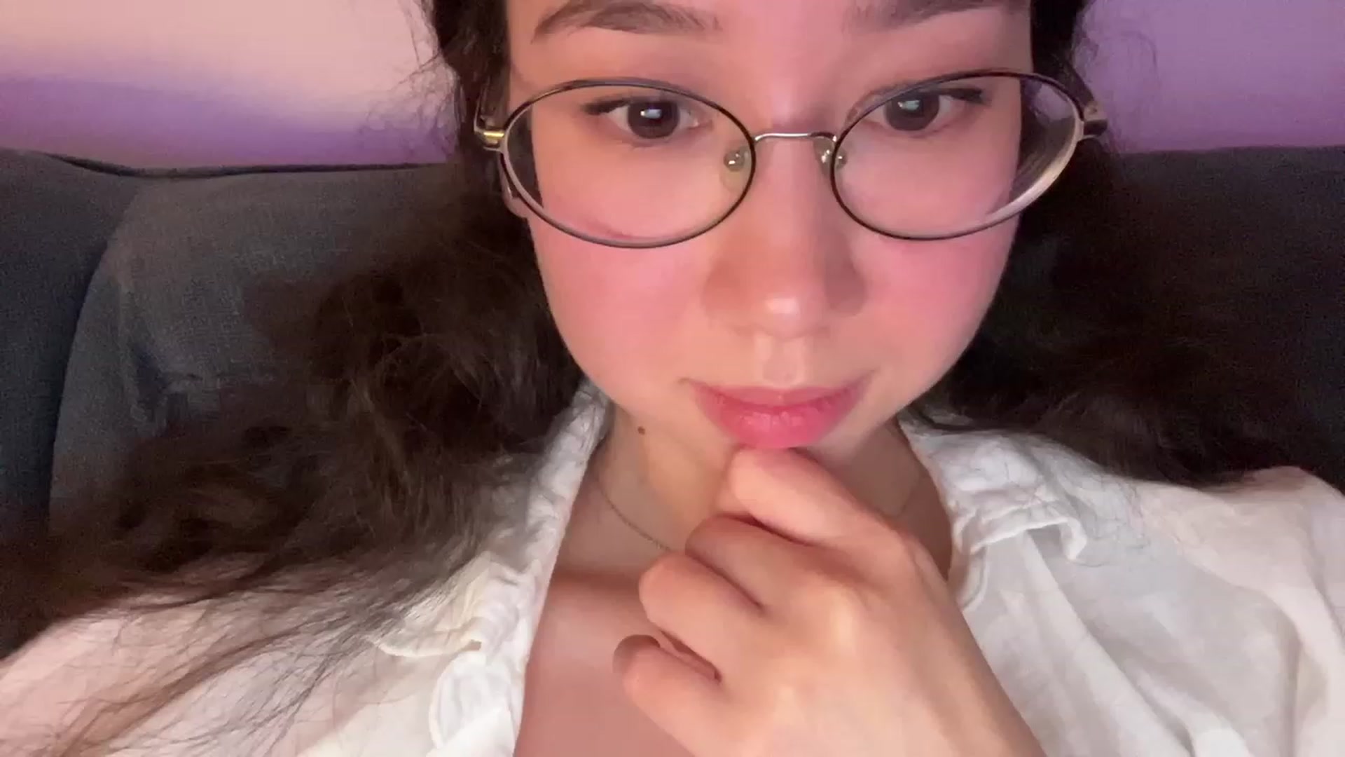 Gallery image thumbnail from cute_asian69's myfreecams stream on, 09/06/2023, 24:35 image 13 of 20