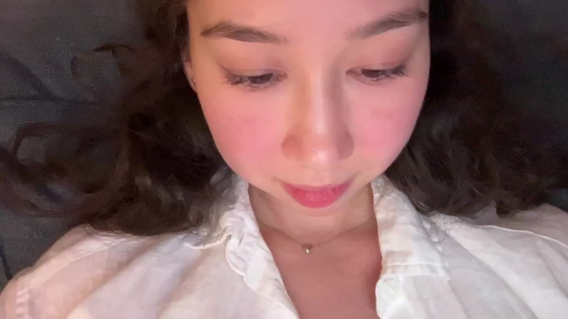 Gallery image thumbnail from cute_asian69's myfreecams stream on, 09/06/2023, 24:35 image 3 of 20