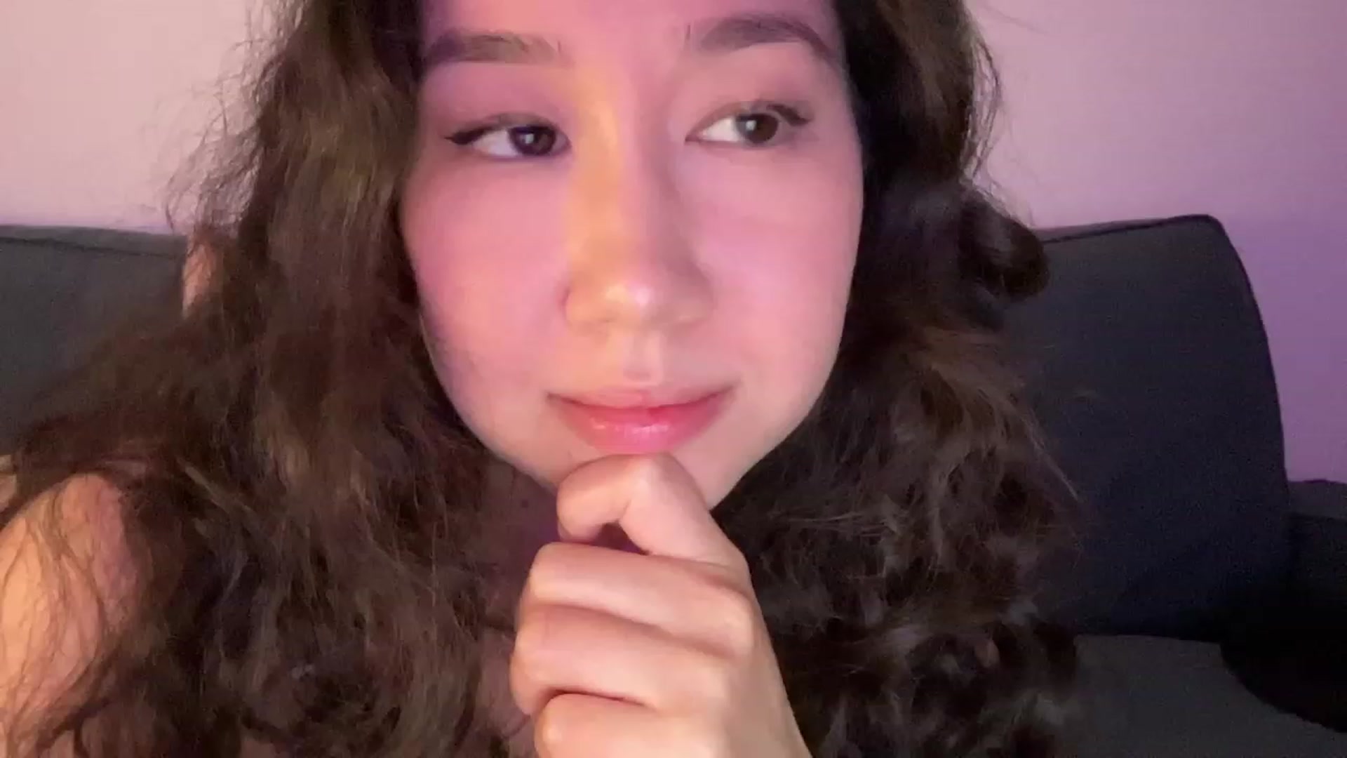 Gallery image thumbnail from cute_asian69's myfreecams stream on, 09/25/2023, 01:09 image 6 of 20