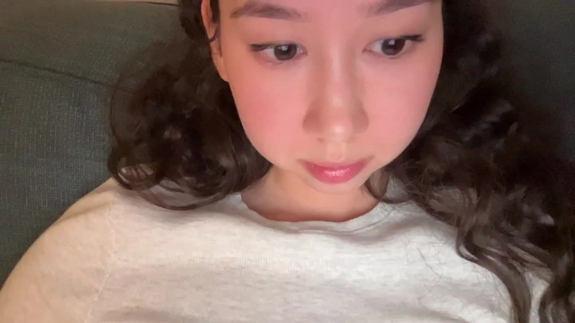Gallery image thumbnail from cute_asian69's myfreecams stream on, 09/26/2023, 23:32 image 10 of 20