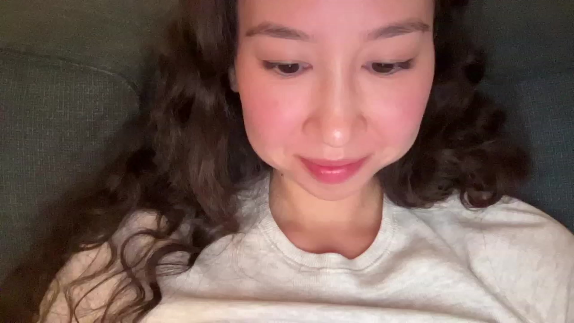 Gallery image thumbnail from cute_asian69's myfreecams stream on, 09/27/2023, 24:18 image 6 of 20