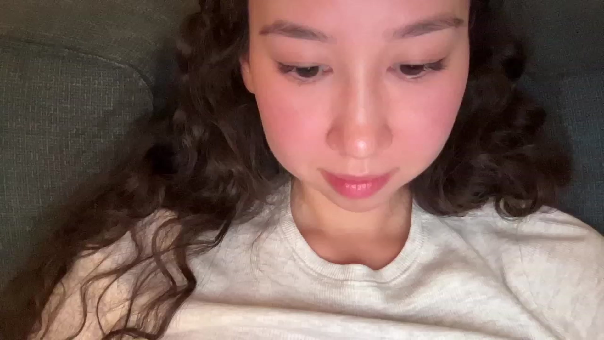 Gallery image thumbnail from cute_asian69's myfreecams stream on, 09/27/2023, 24:18 image 8 of 20