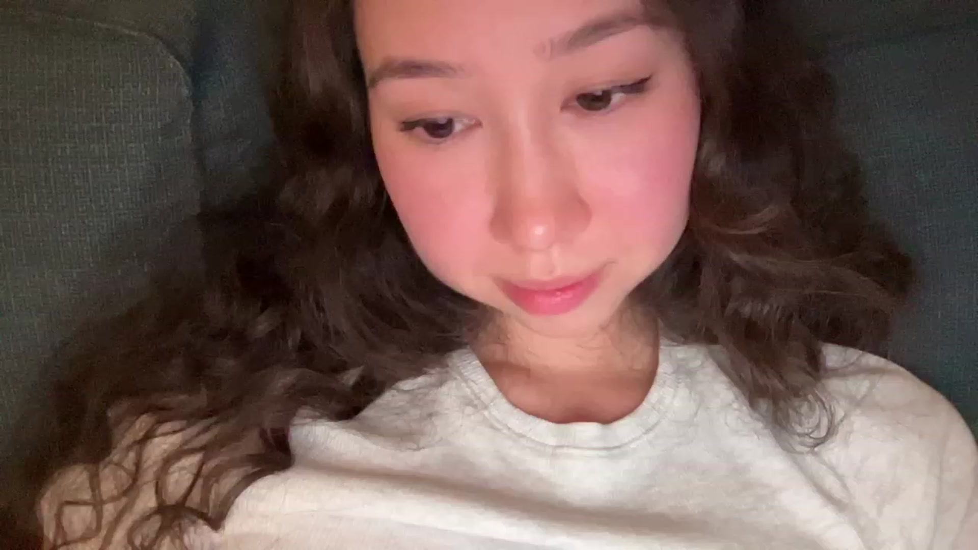 Gallery image thumbnail from cute_asian69's myfreecams stream on, 09/27/2023, 24:43 image 19 of 20