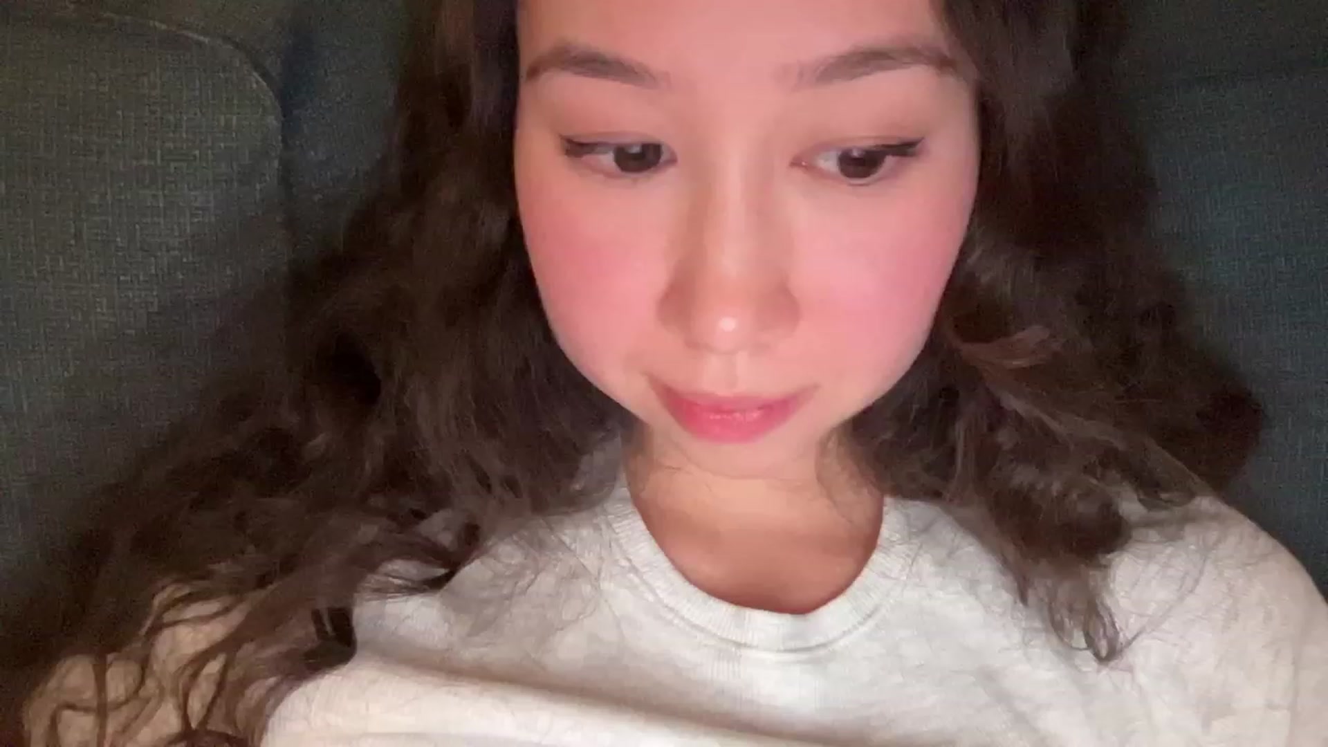 Gallery image thumbnail from cute_asian69's myfreecams stream on, 09/27/2023, 24:43 image 9 of 20