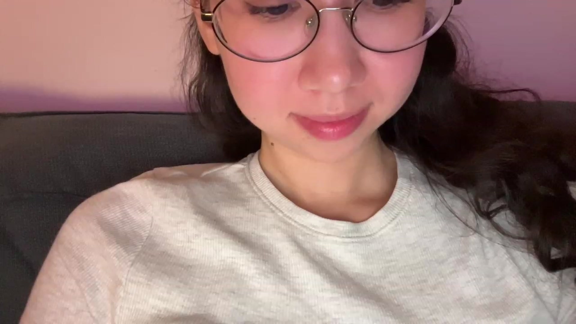 Gallery image thumbnail from cute_asian69's myfreecams stream on, 10/01/2023, 03:21 image 12 of 20