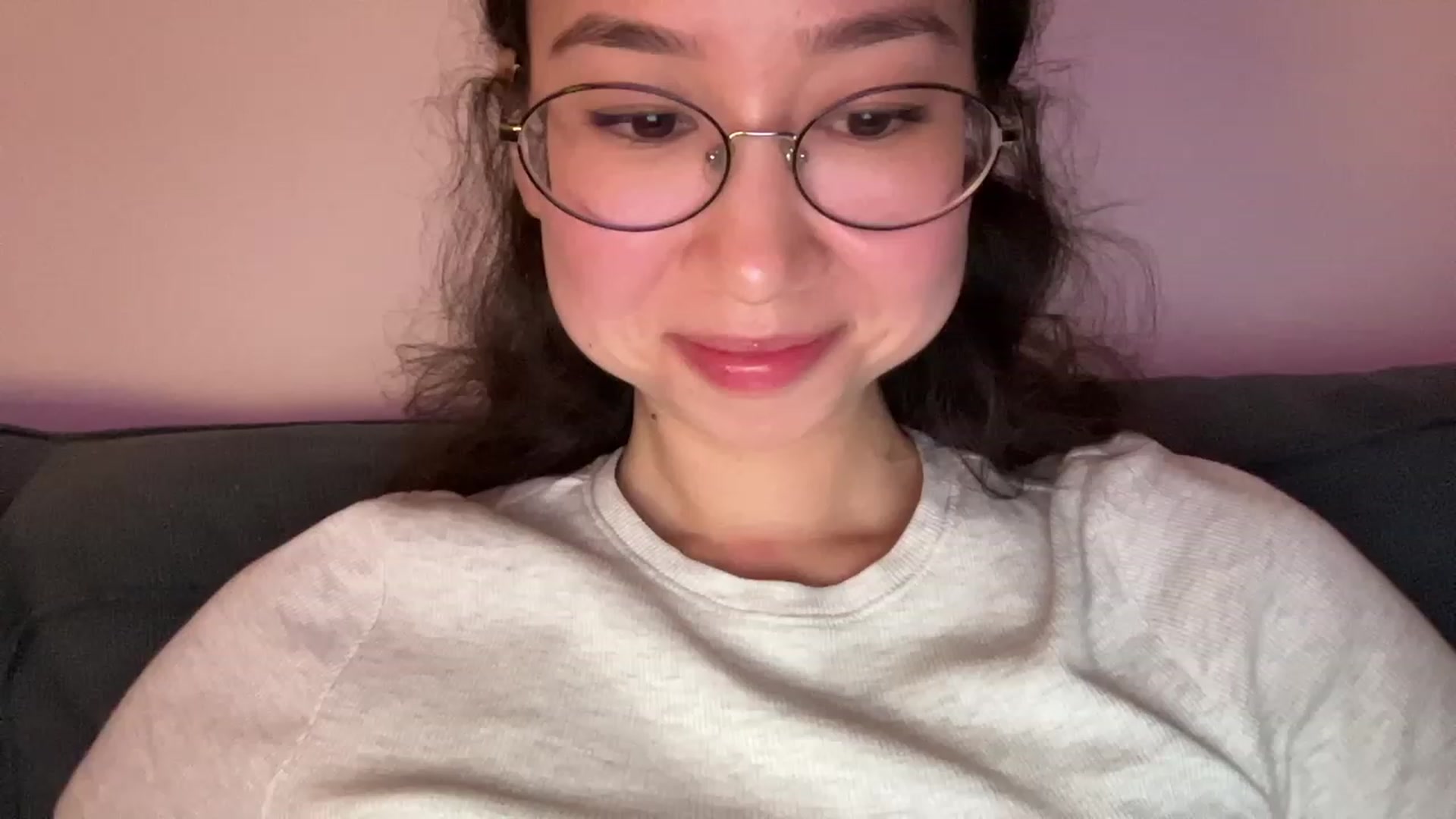 Gallery image thumbnail from cute_asian69's myfreecams stream on, 10/01/2023, 03:21 image 6 of 20